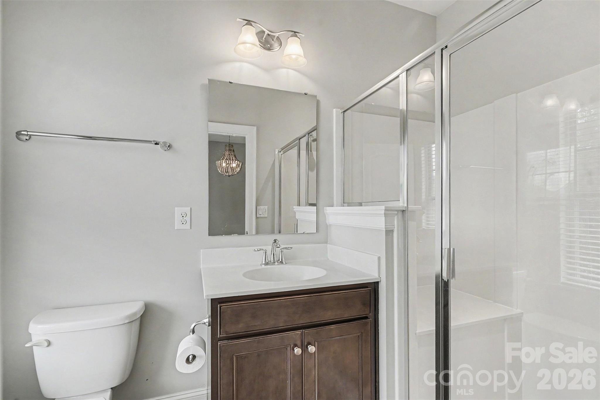 1526 Afton Way Property Photo 34