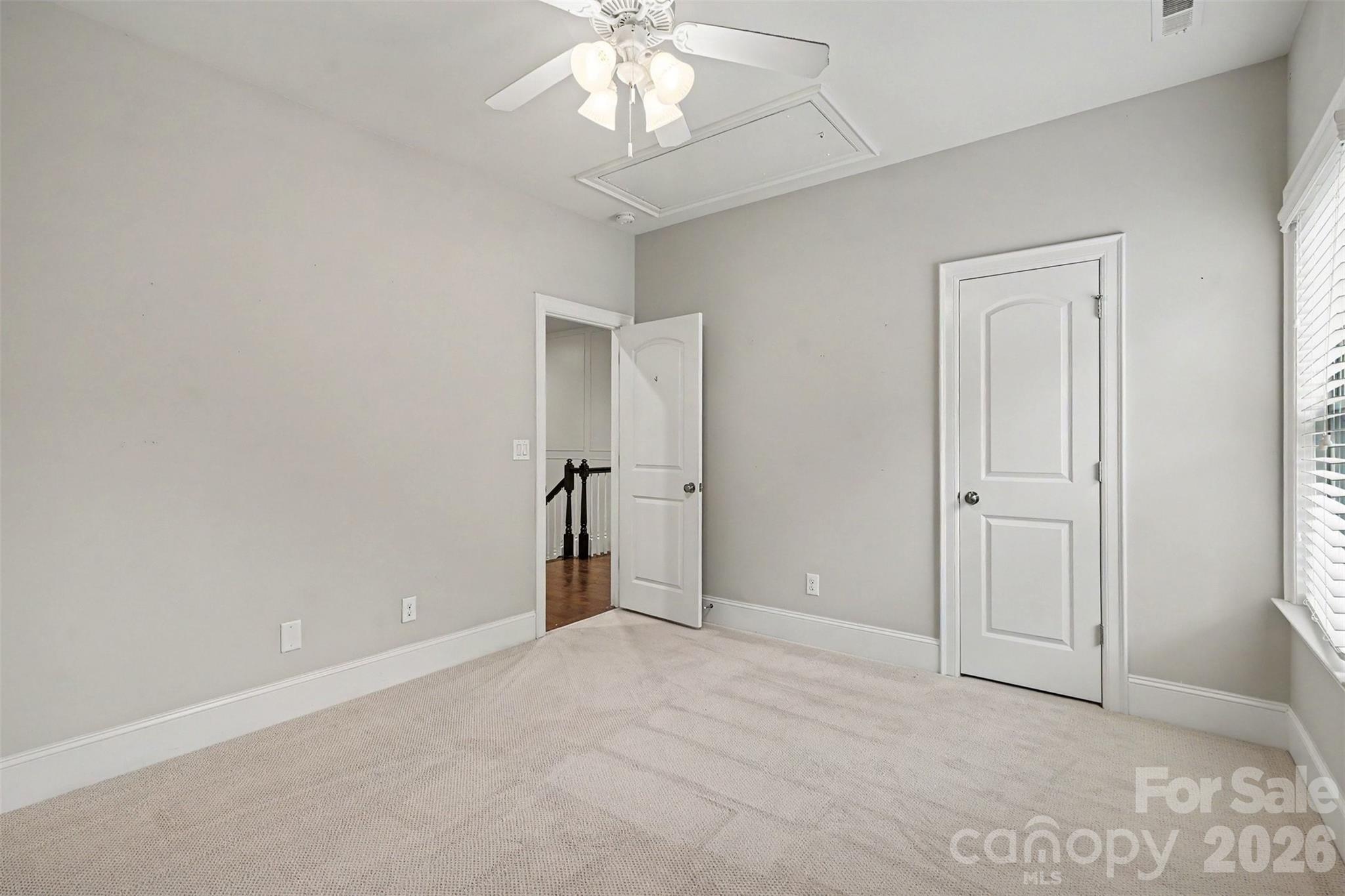 1526 Afton Way Property Photo 39