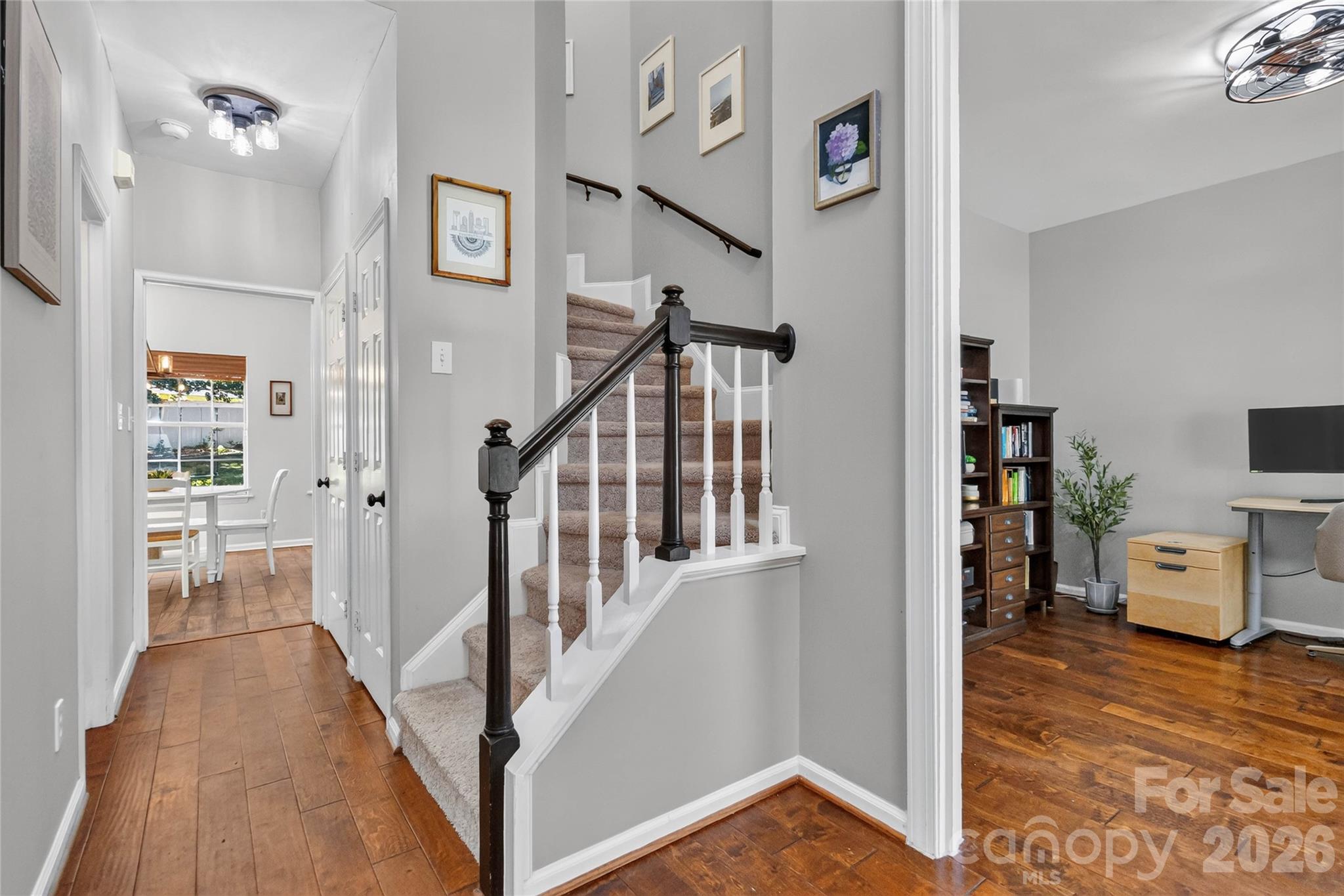8914 Raven Park Drive Property Photo 7