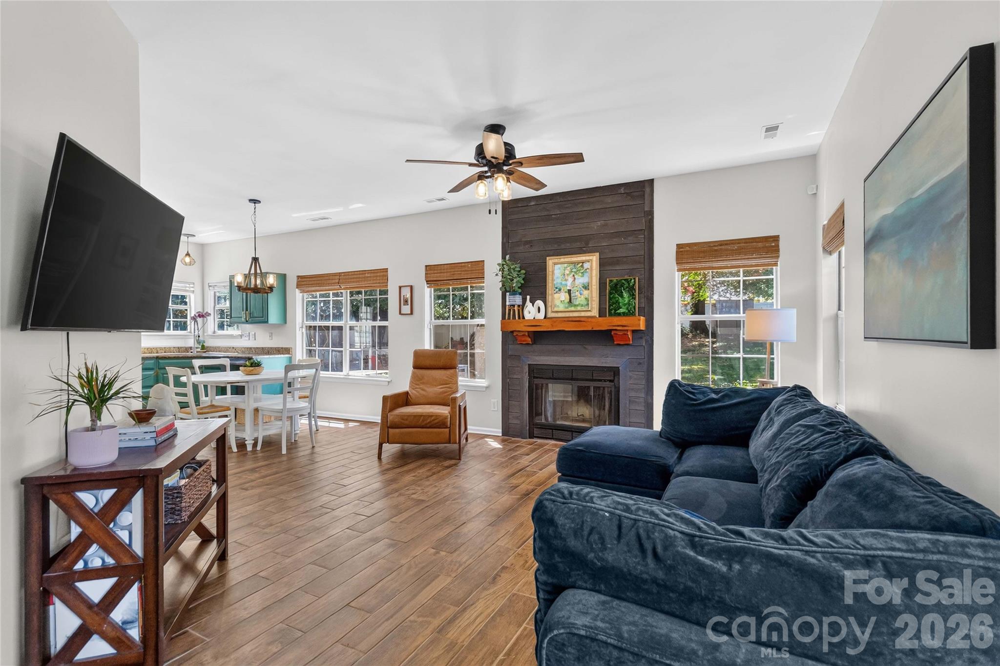8914 Raven Park Drive Property Photo 13