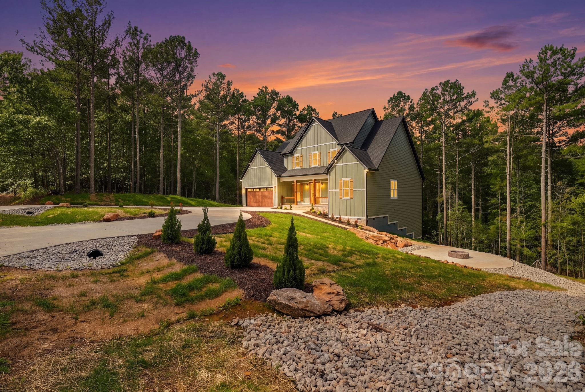2189 Lighthouse Lane Property Photo 1