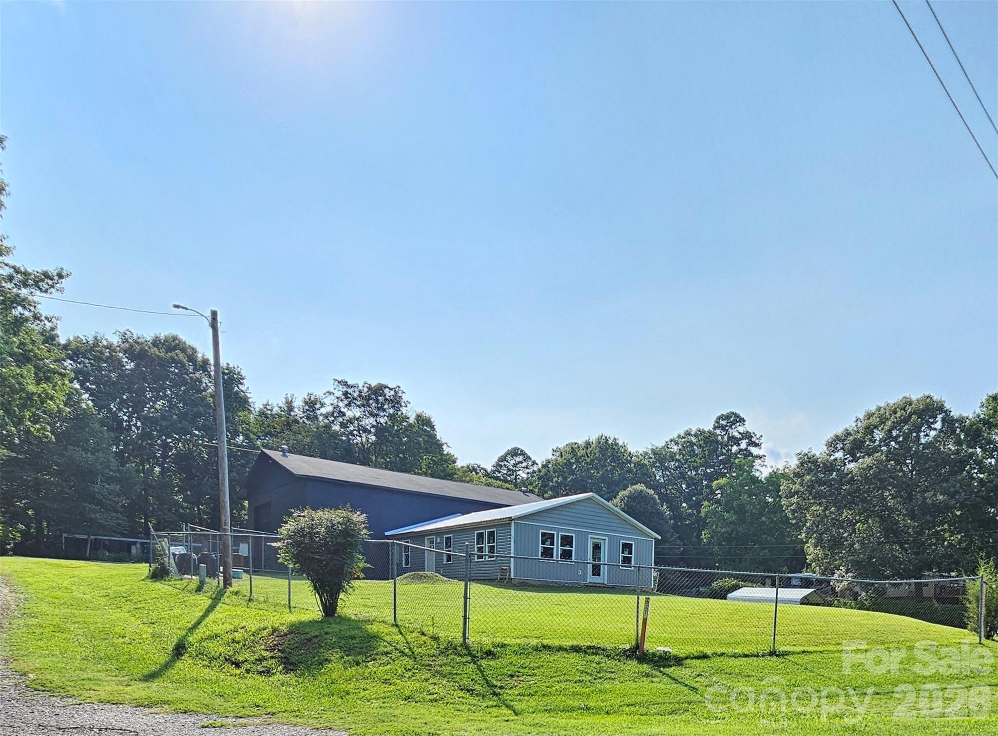 225 Eighth Avenue Property Photo 2