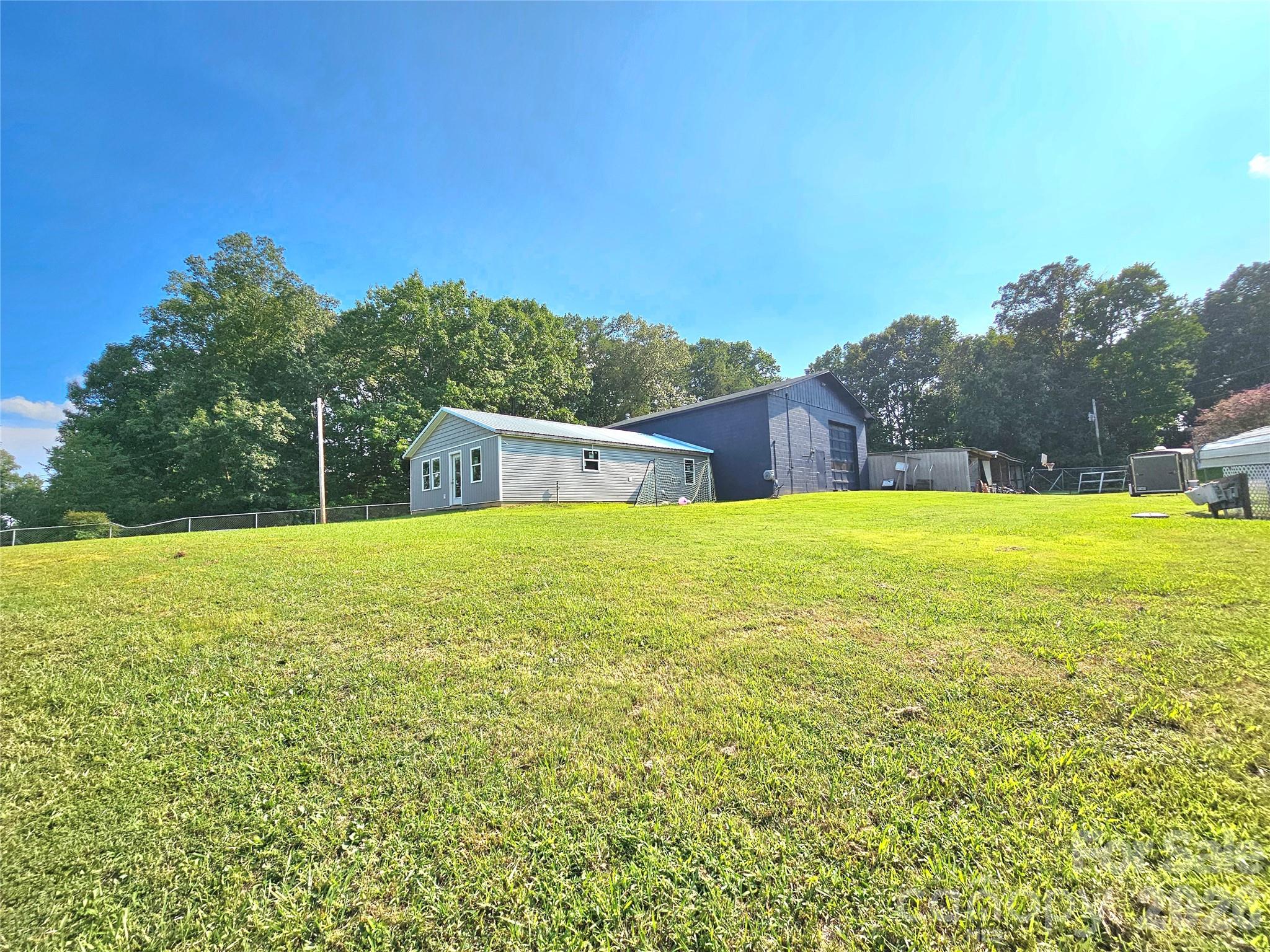 225 Eighth Avenue Property Photo 14