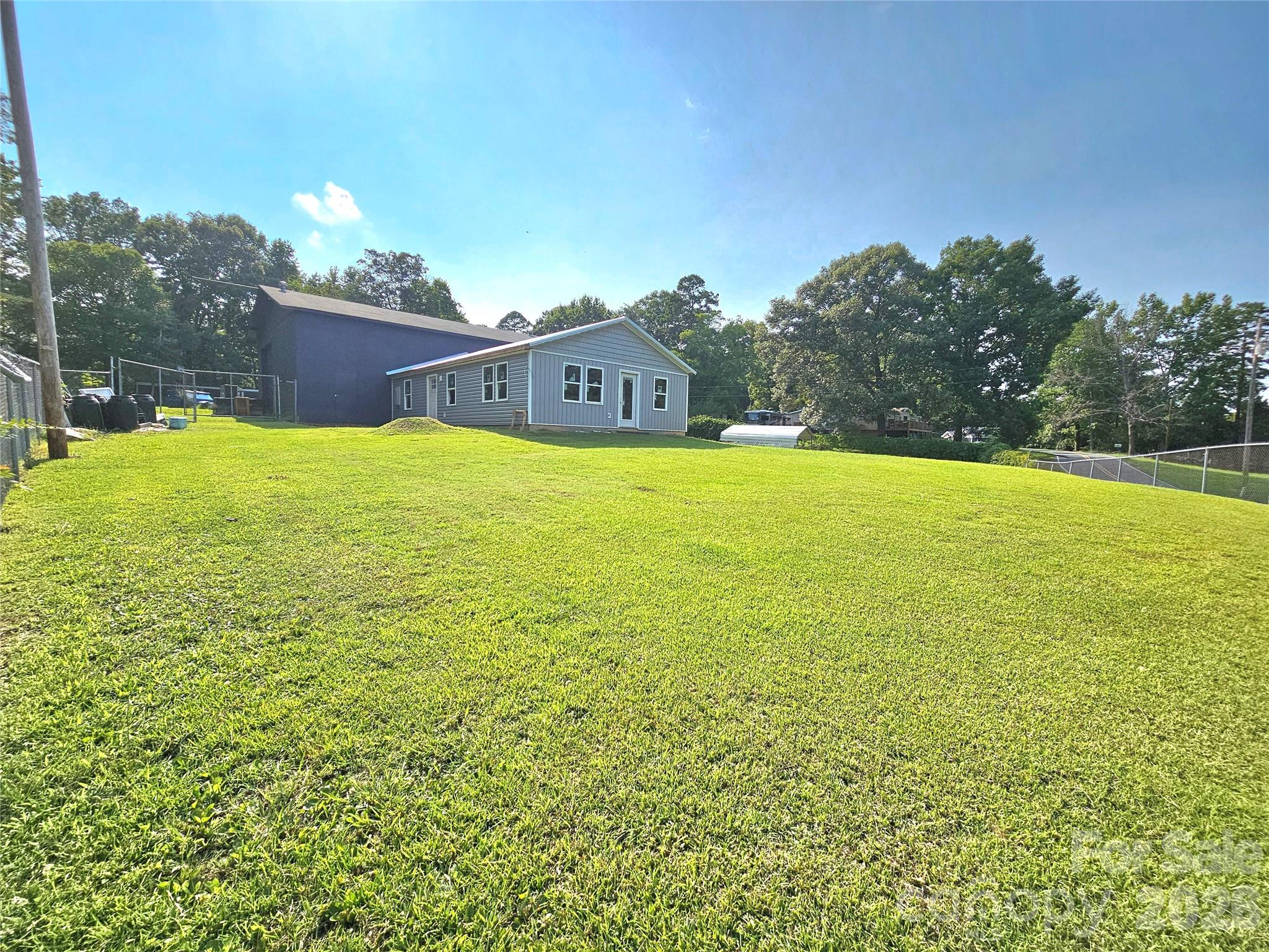 225 Eighth Avenue Property Photo 16