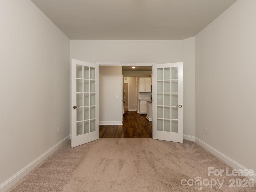 4512 Grove Manor Drive Property Photo 2
