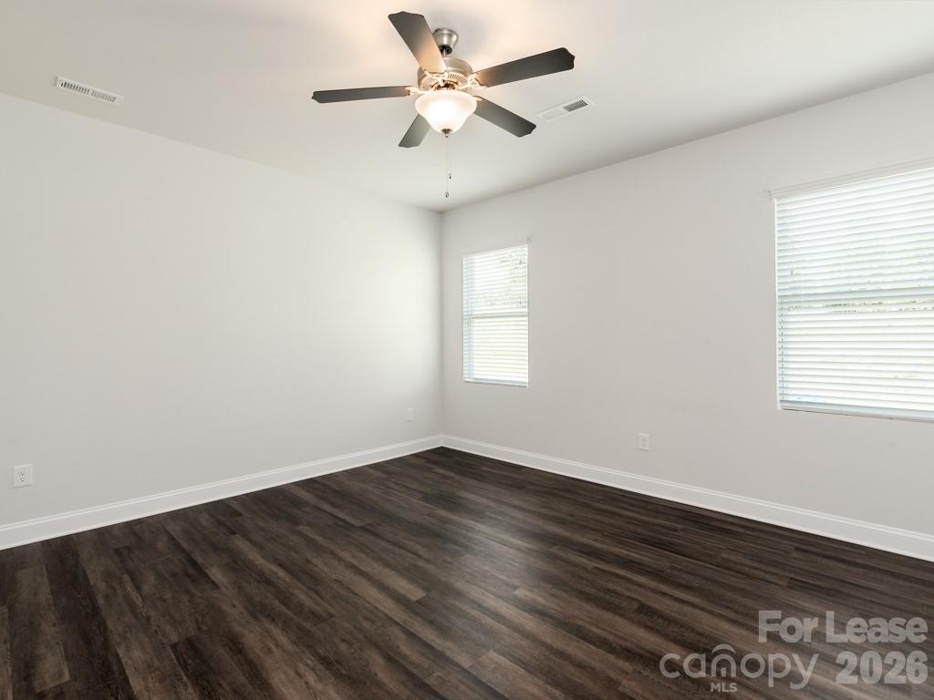 4512 Grove Manor Drive Property Photo 11