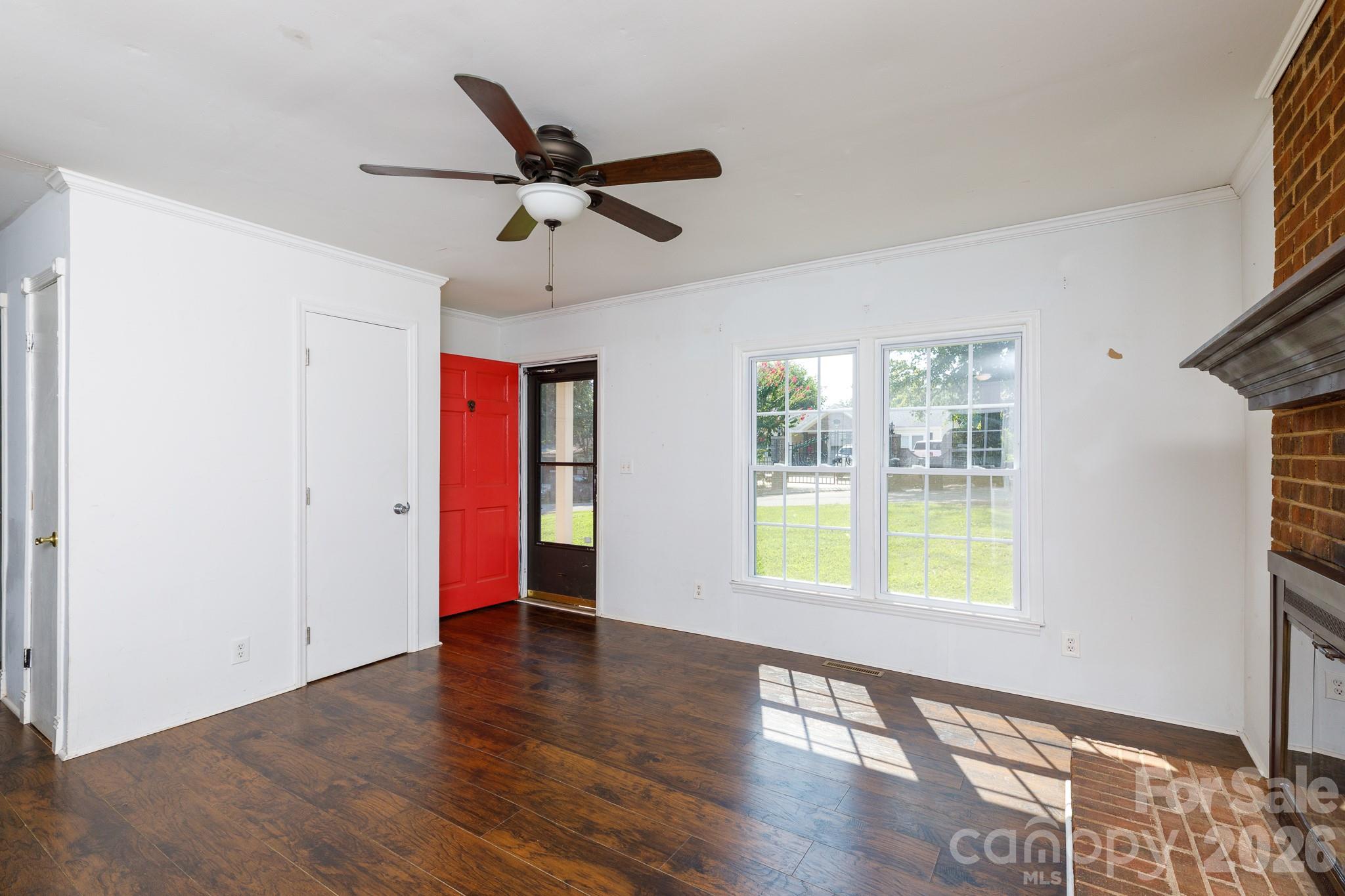 731 Level Street Property Photo 5