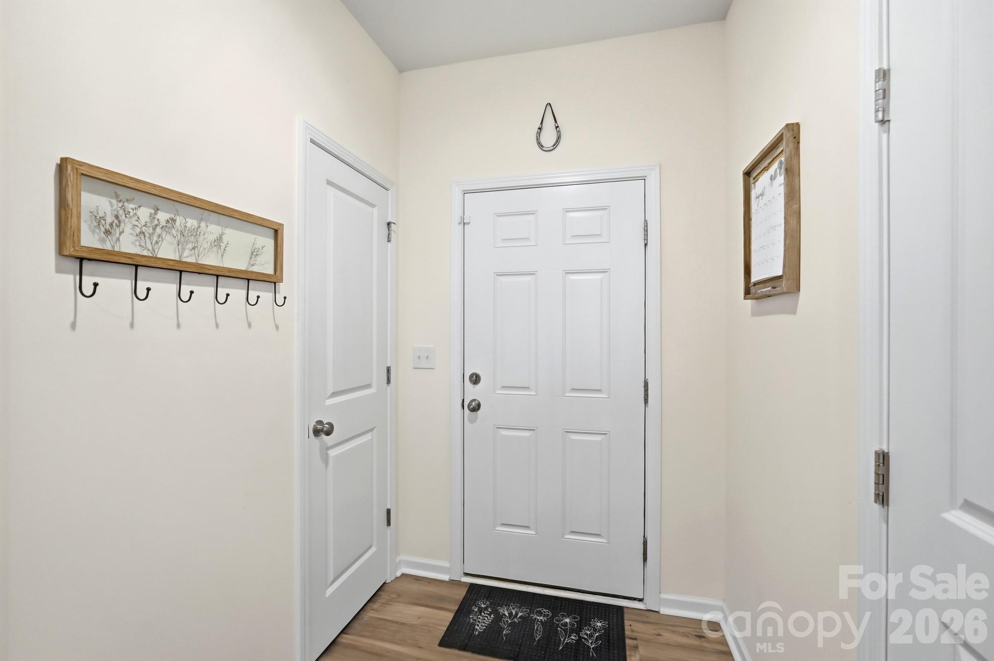 5243 Maynard Hill Drive Property Photo 3