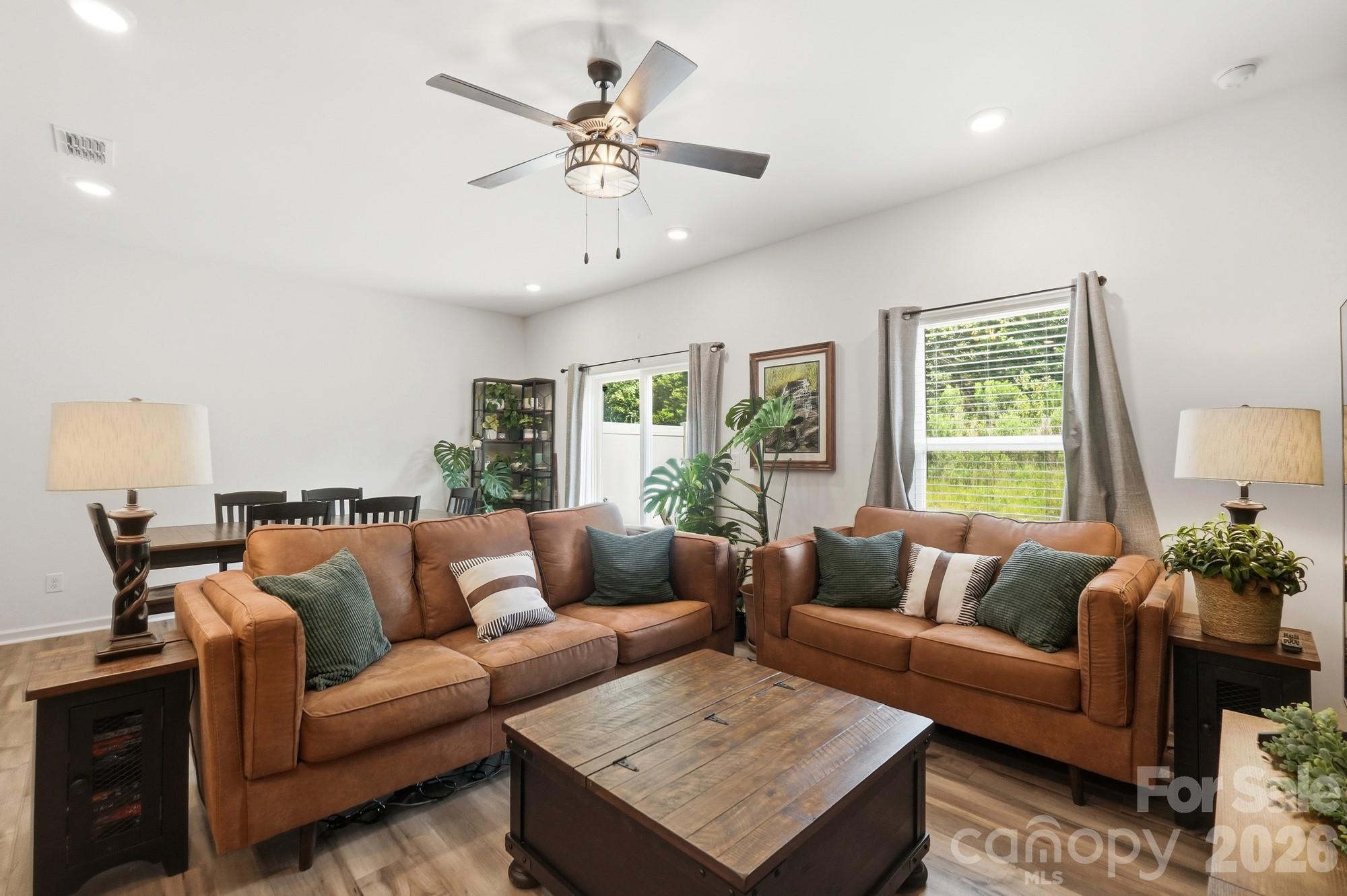 5243 Maynard Hill Drive Property Photo 14