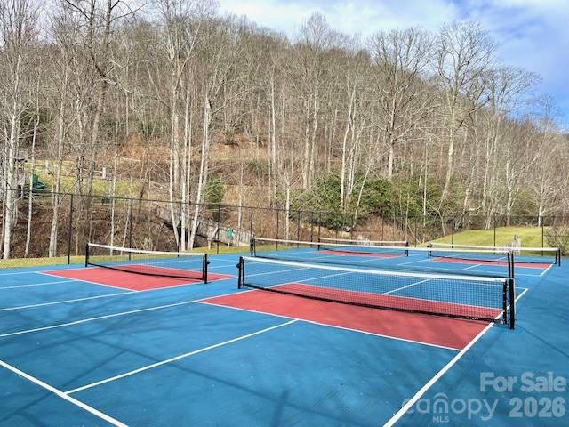 84 Goldenleaf Road Property Photo 22