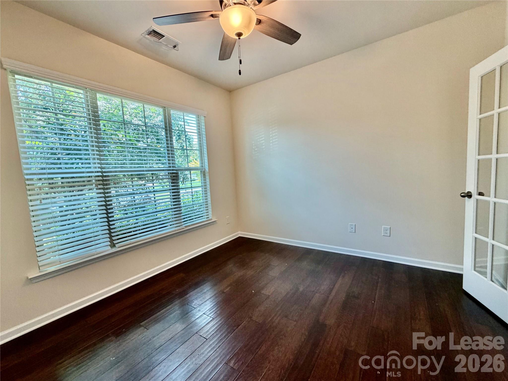 4019 Oakmere Road Property Photo 5