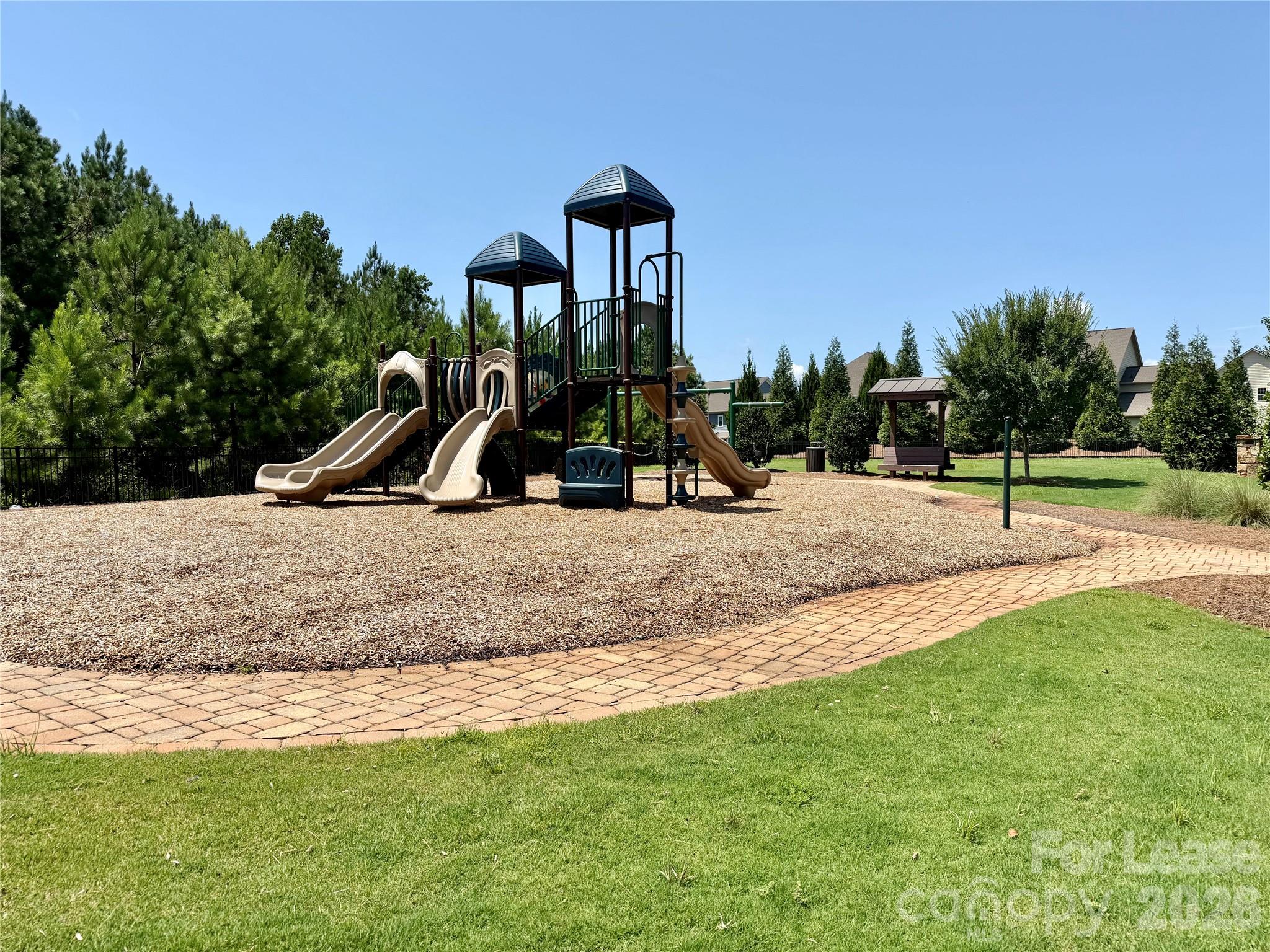 4019 Oakmere Road Property Photo 33