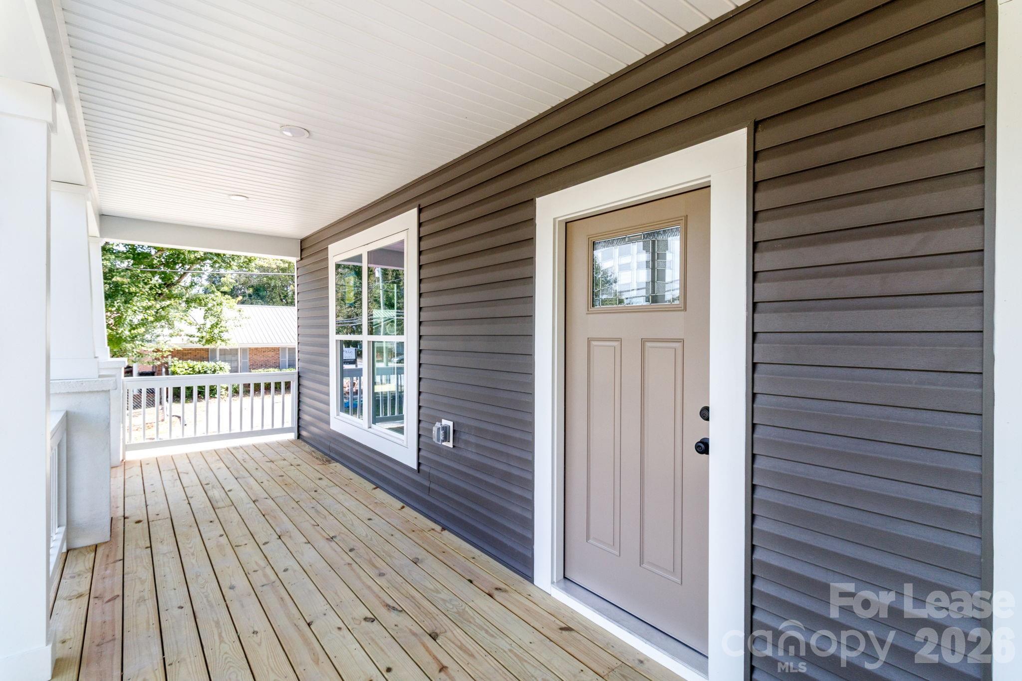 307 E Arch Street Property Photo 5