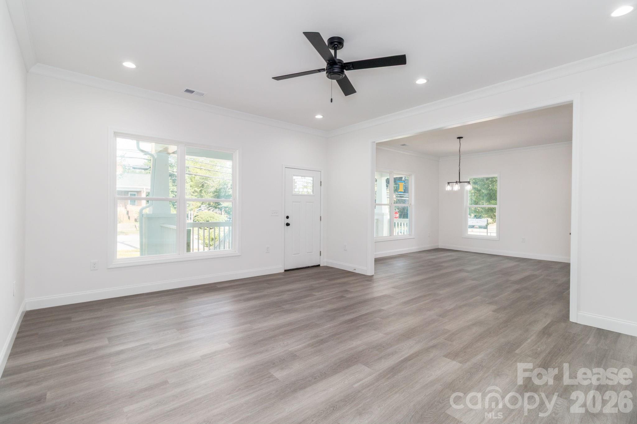 307 E Arch Street Property Photo 11