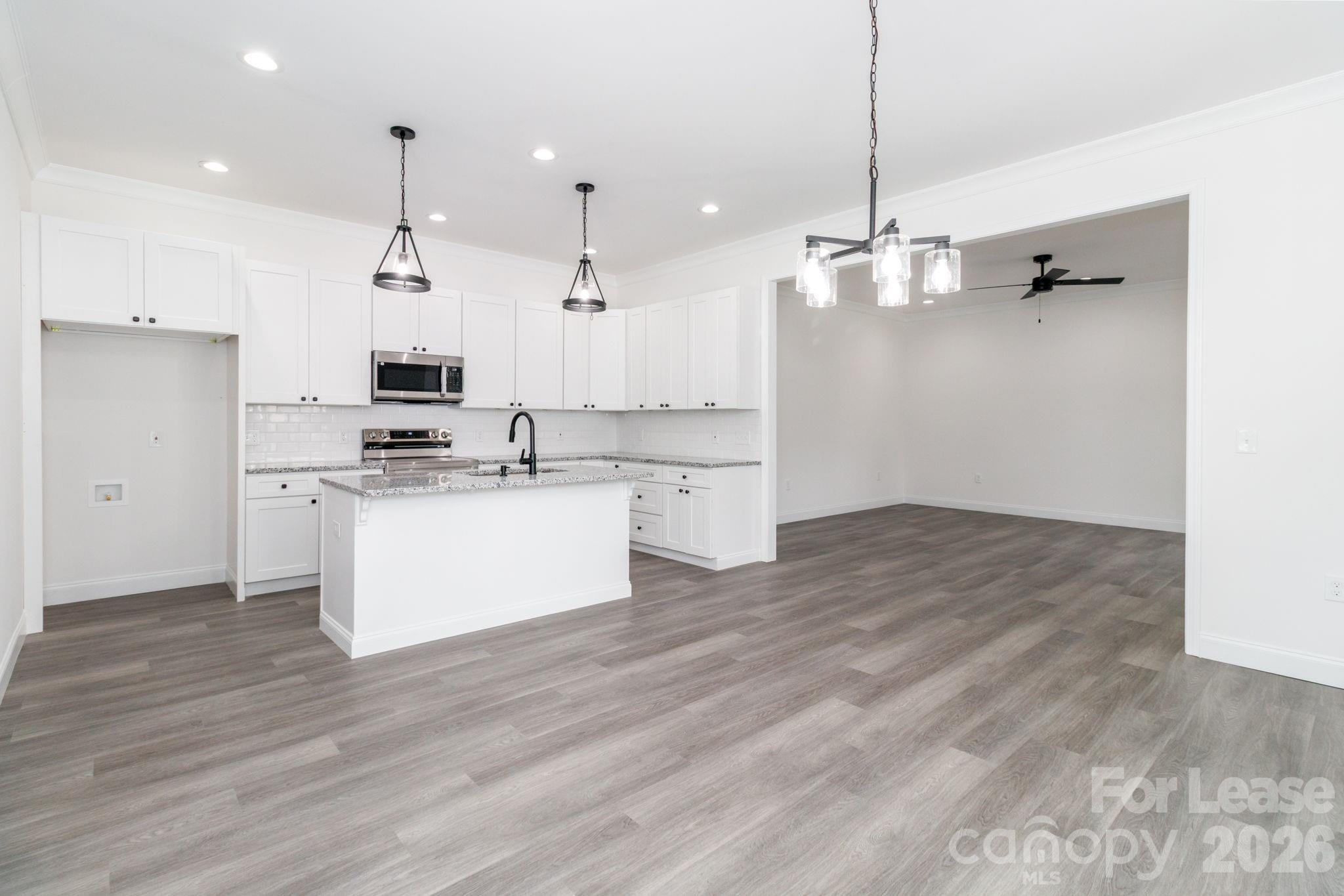 307 E Arch Street Property Photo 15