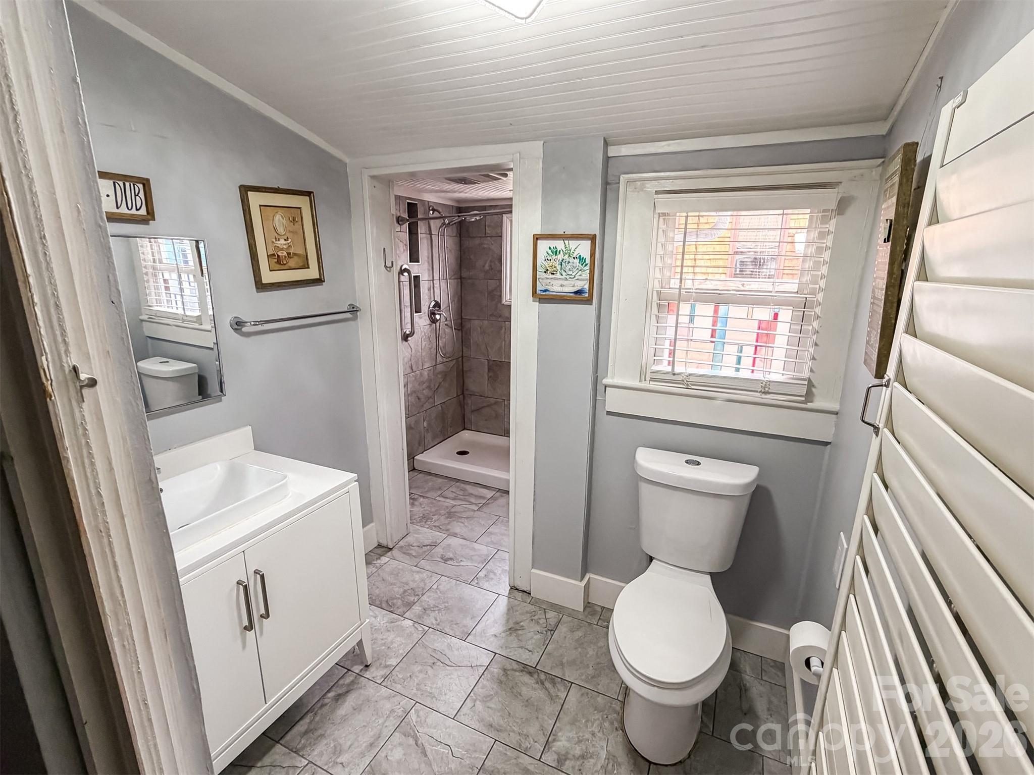 29 10th Street Property Photo 18