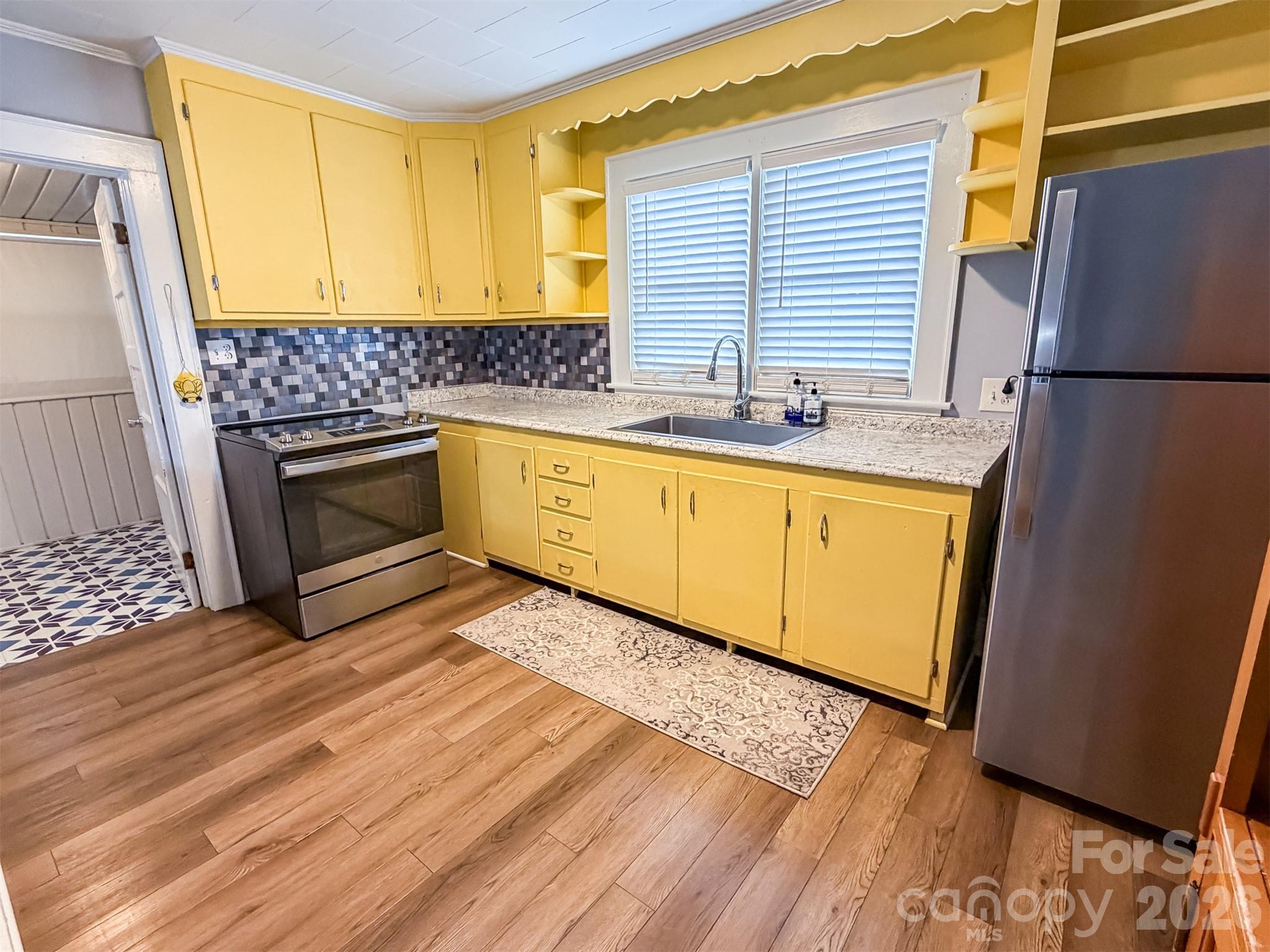 29 10th Street Property Photo 26
