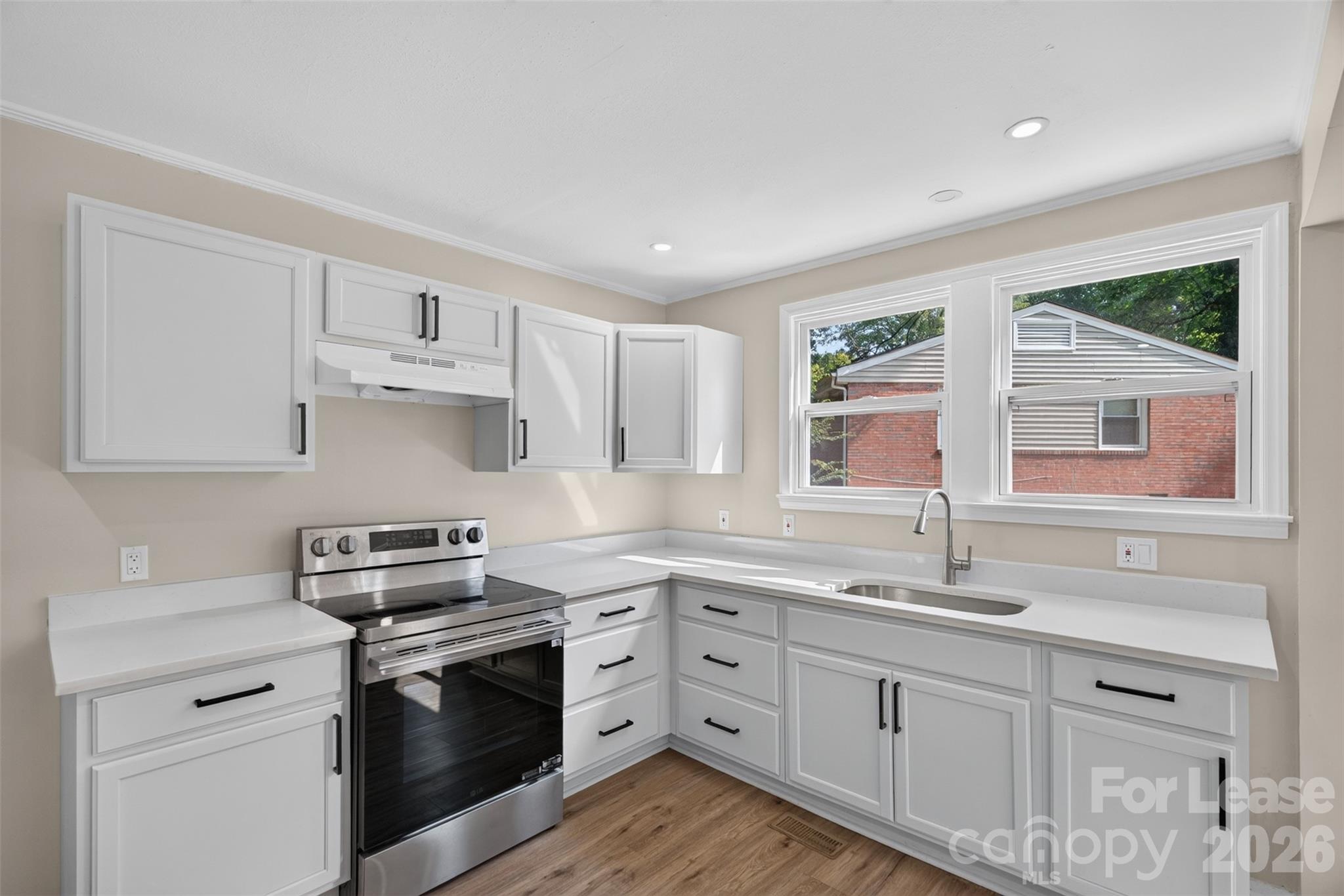 1509 Wickham Lane Property Photo 5