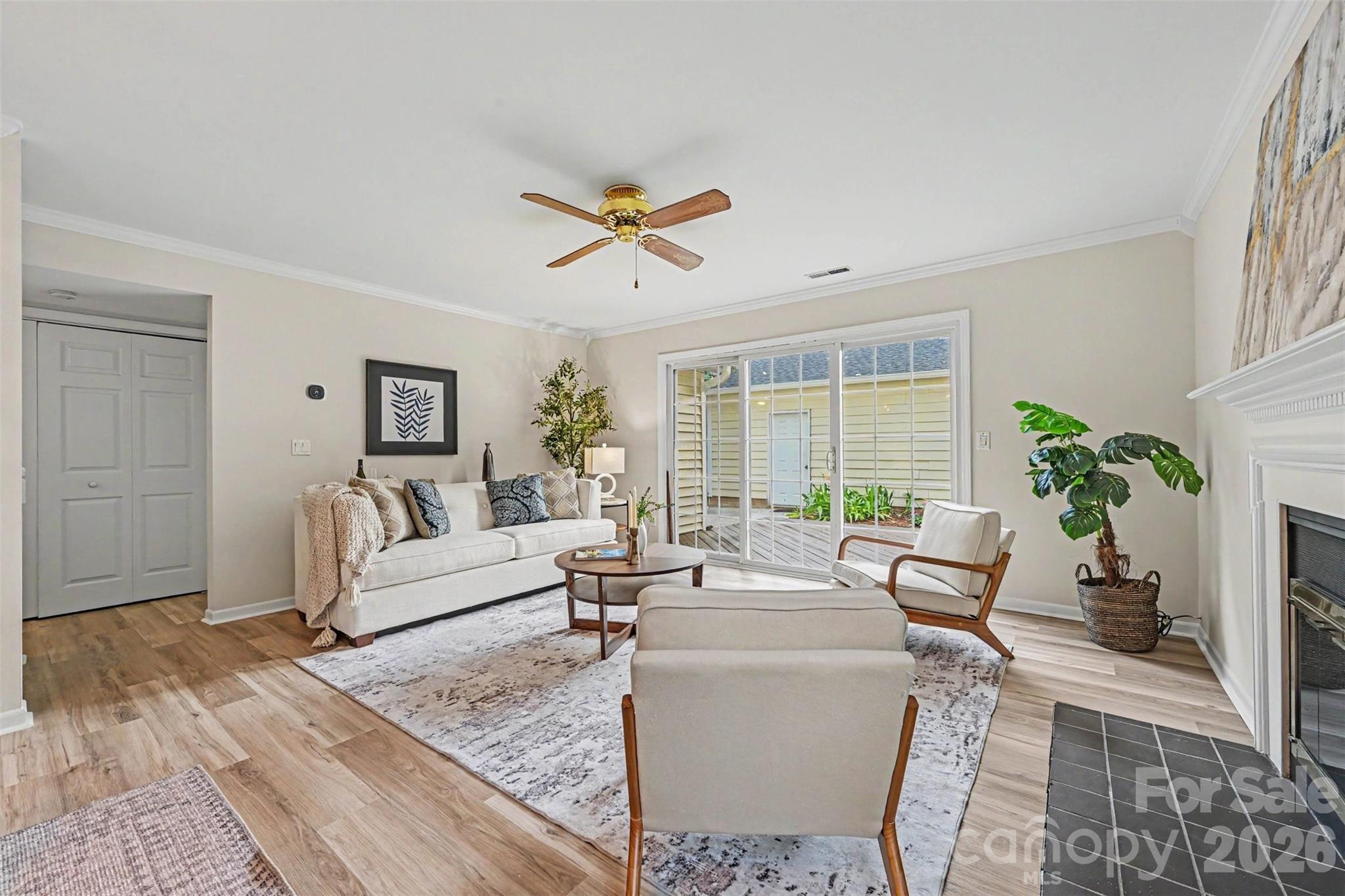 8834 Rittenhouse Circle Property Photo 3