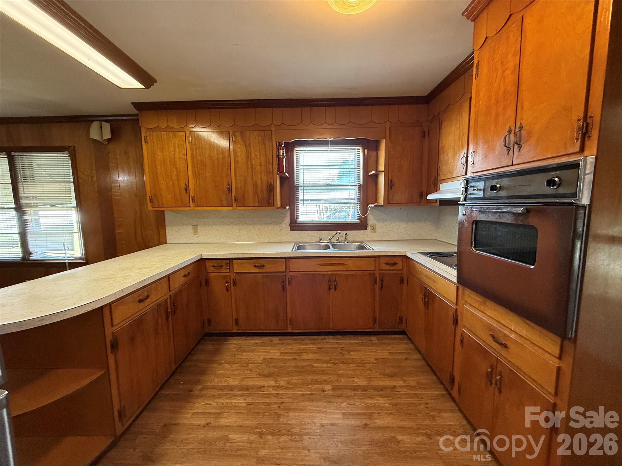 206 W Welsh Street Property Photo 3