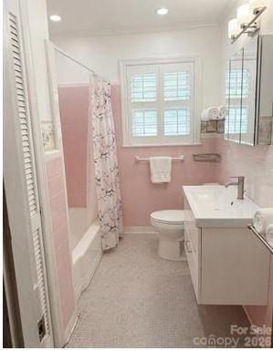 206 W Welsh Street Property Photo 19