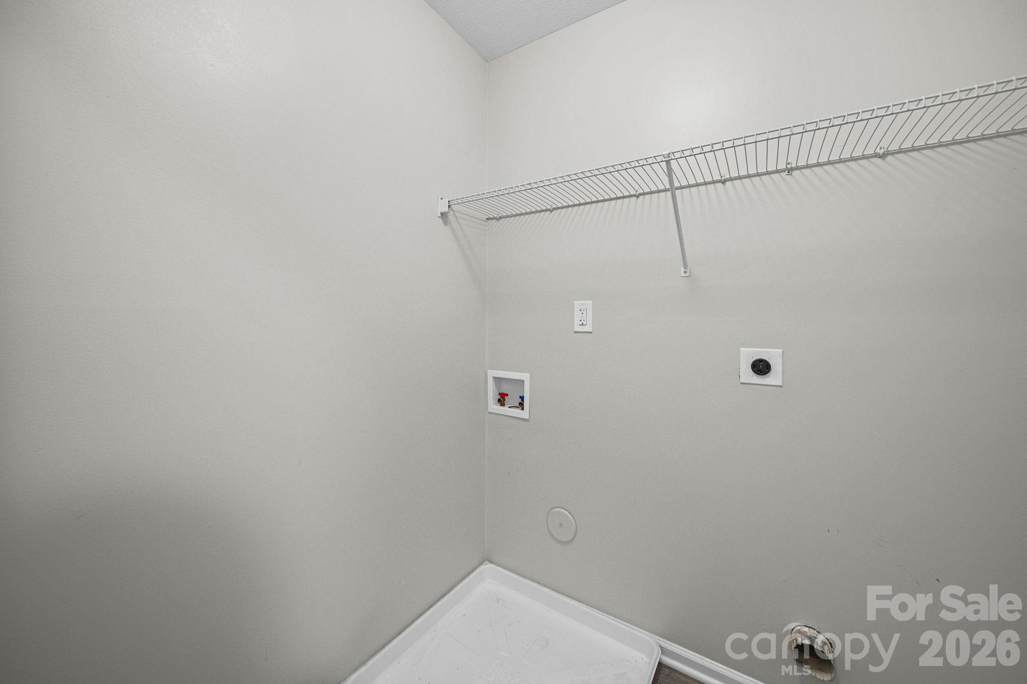 8246 Weeping Fig Lane Property Photo 30
