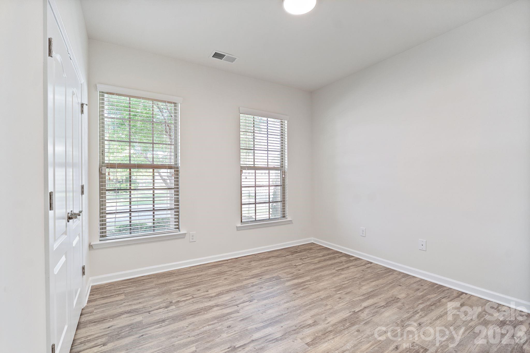 6948 Sunset Crater Place Property Photo 5