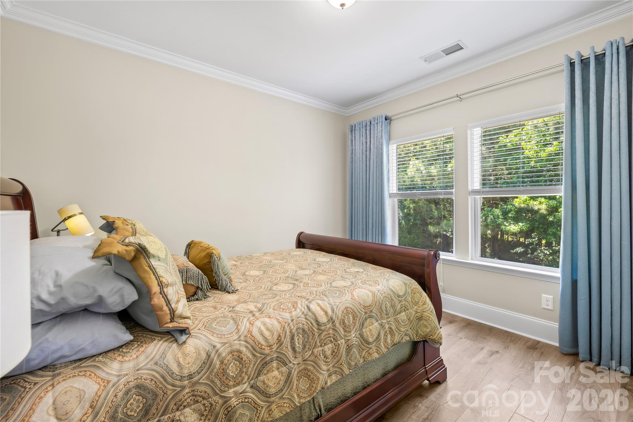 2105 Madeira Circle Property Photo 21