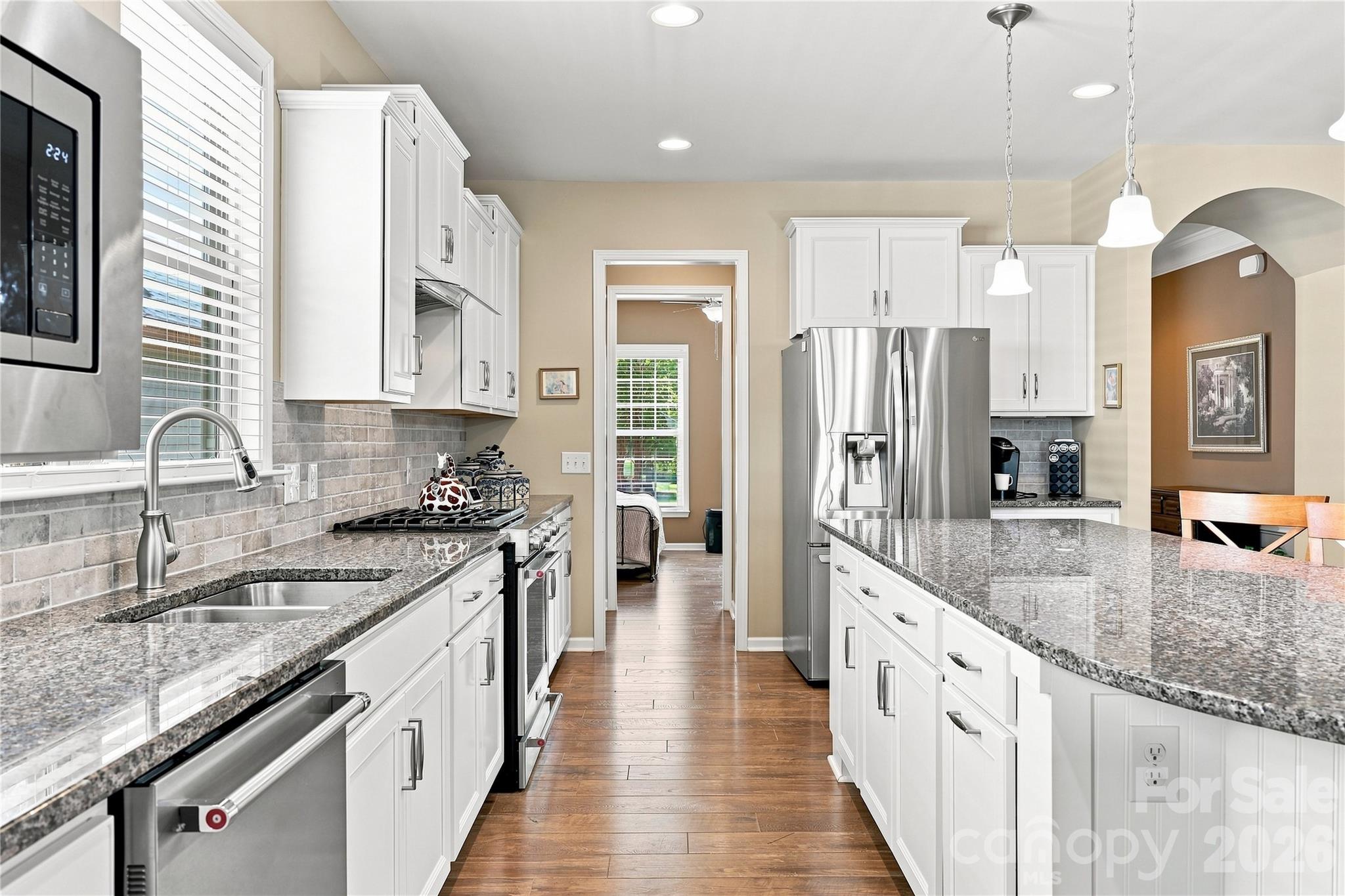 689 Birchway Drive Property Photo 13