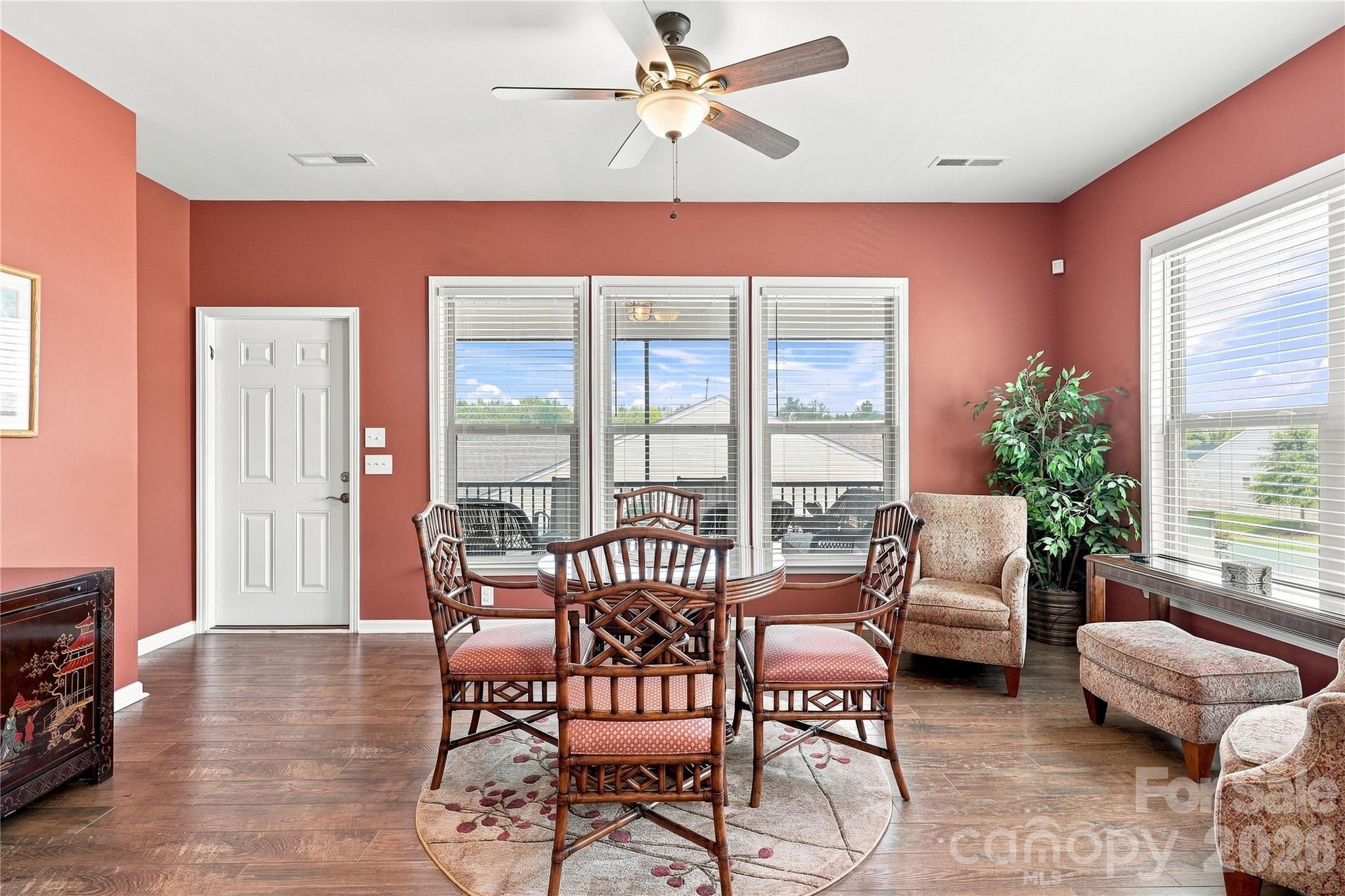 689 Birchway Drive Property Photo 19