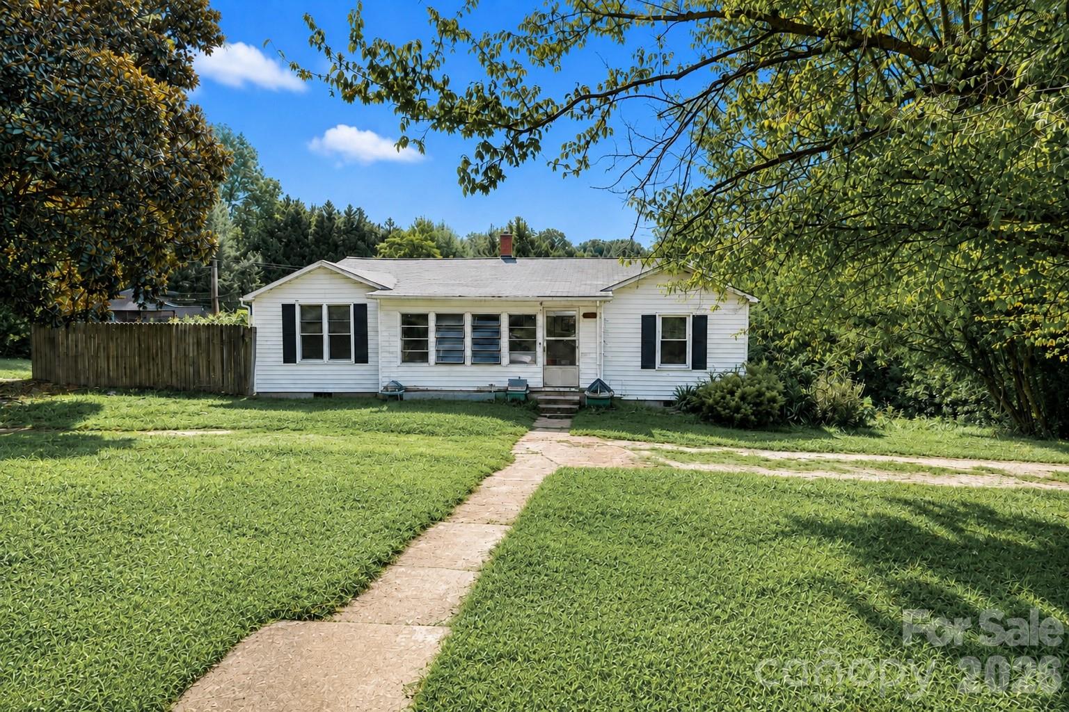141 Pine State Road Property Photo 1