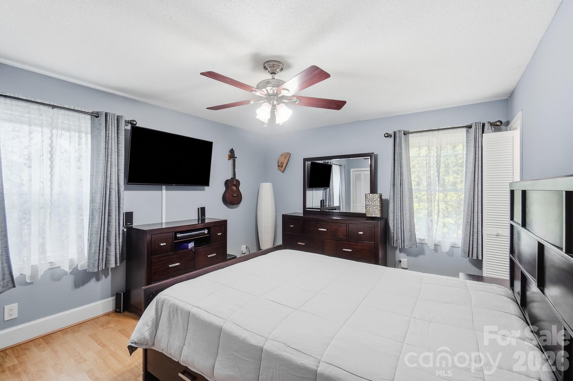 2818 Castlebrook Drive Property Photo 23