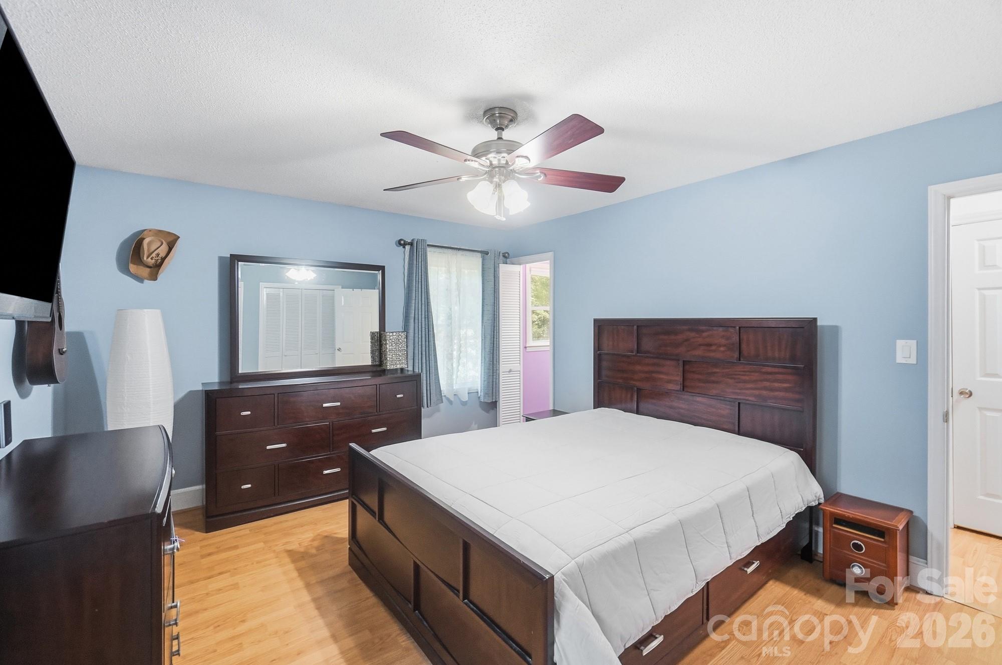 2818 Castlebrook Drive Property Photo 24