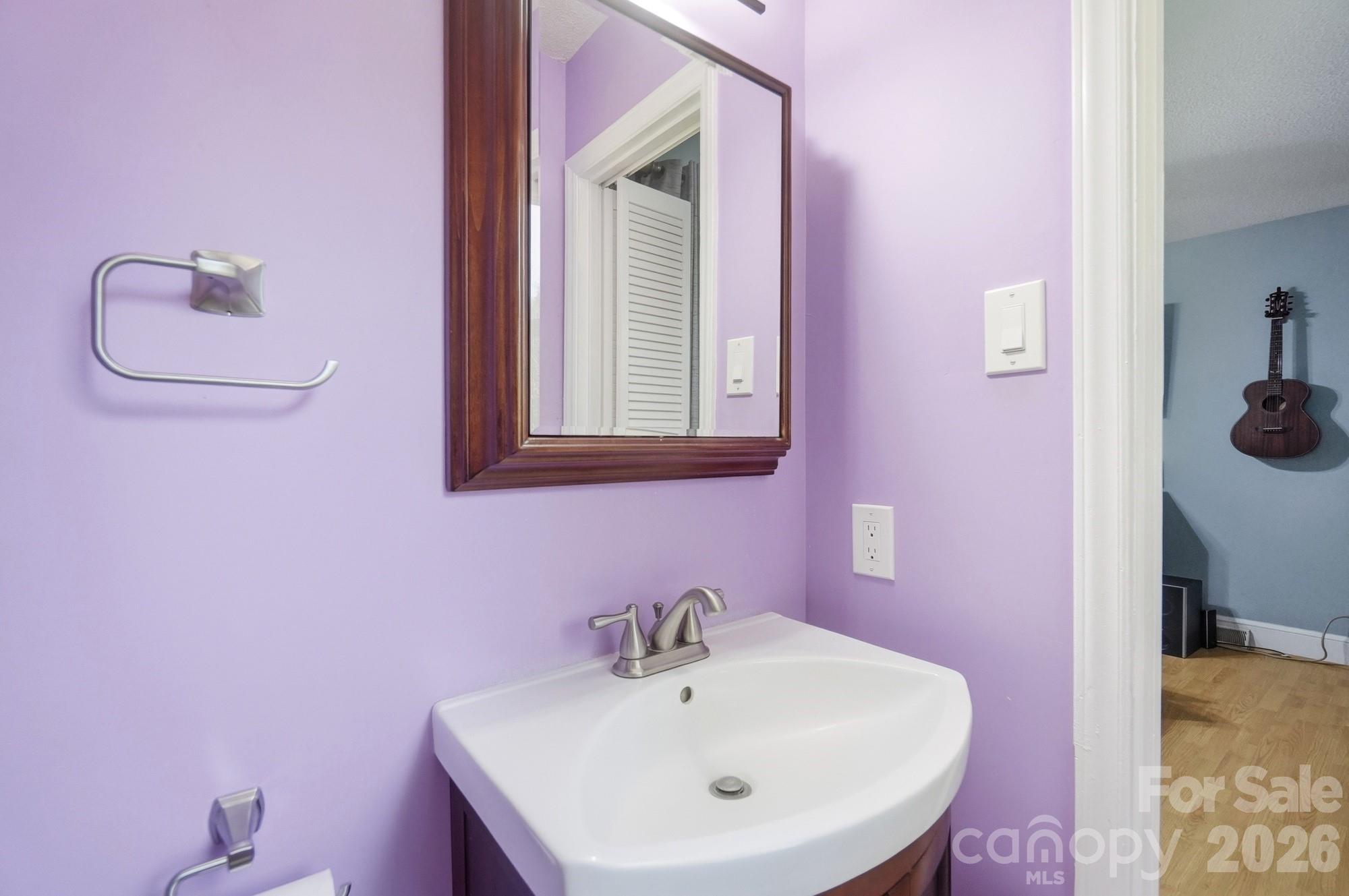 2818 Castlebrook Drive Property Photo 26