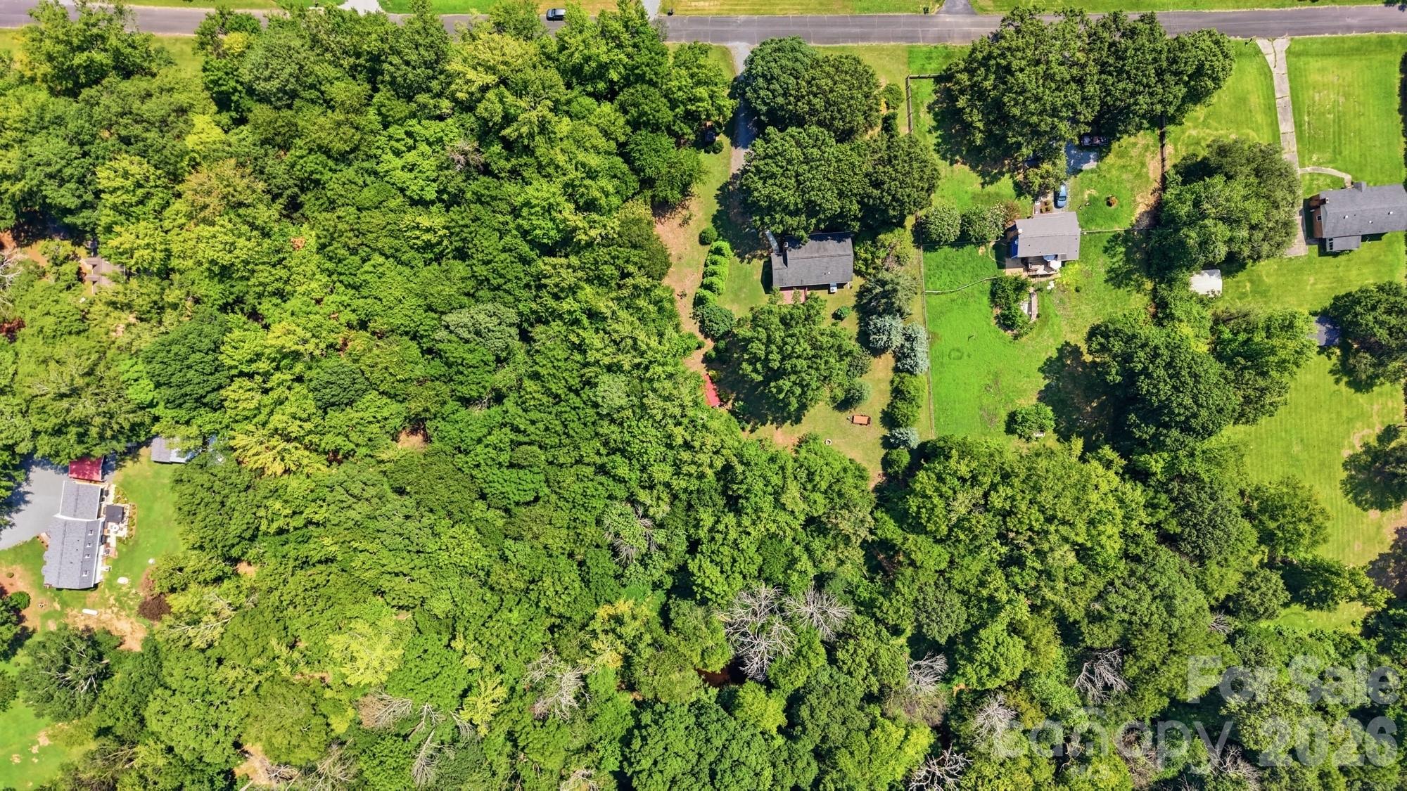 2818 Castlebrook Drive Property Photo 44