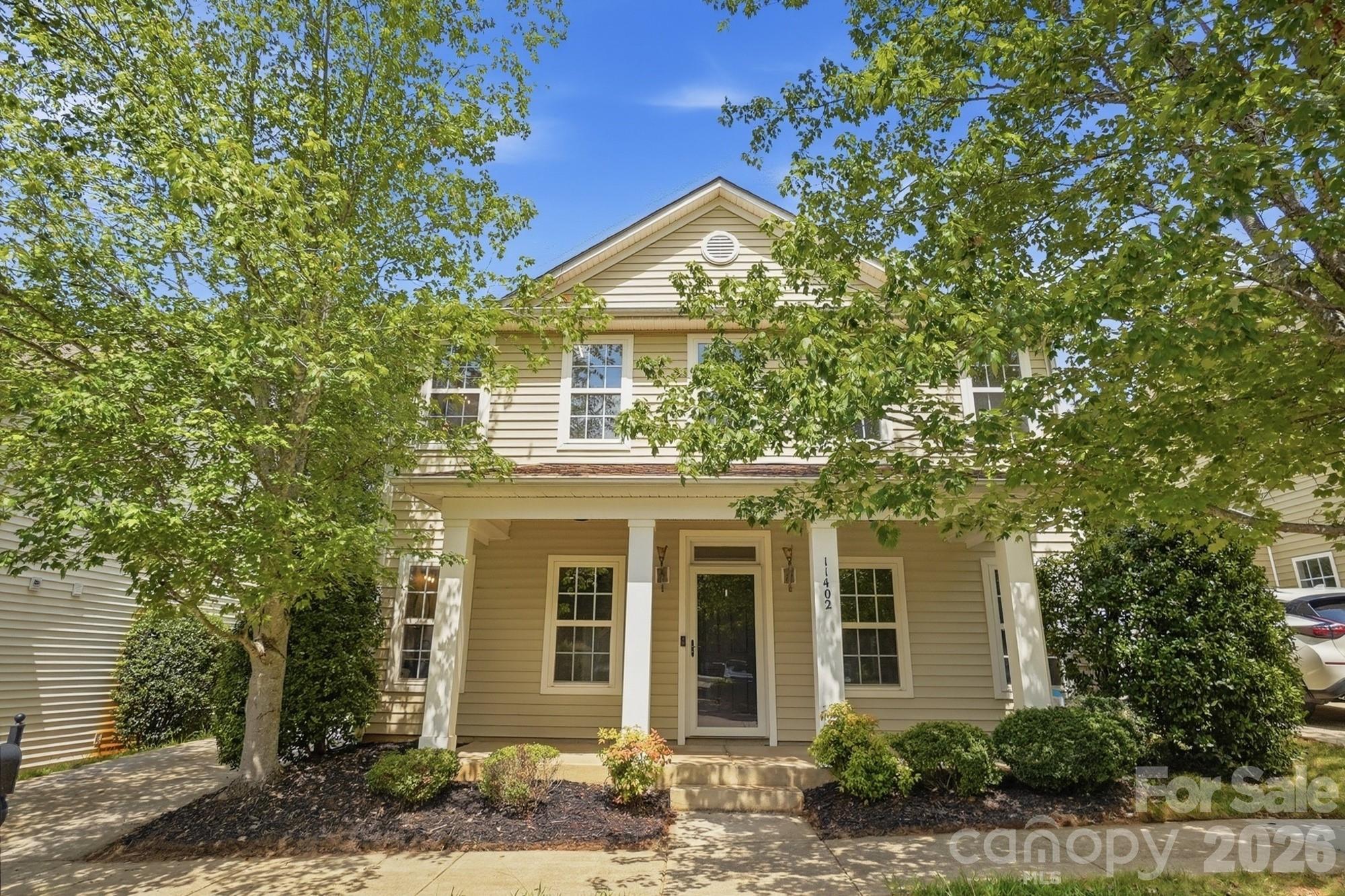 11402 Heritage Green Drive Property Photo 1