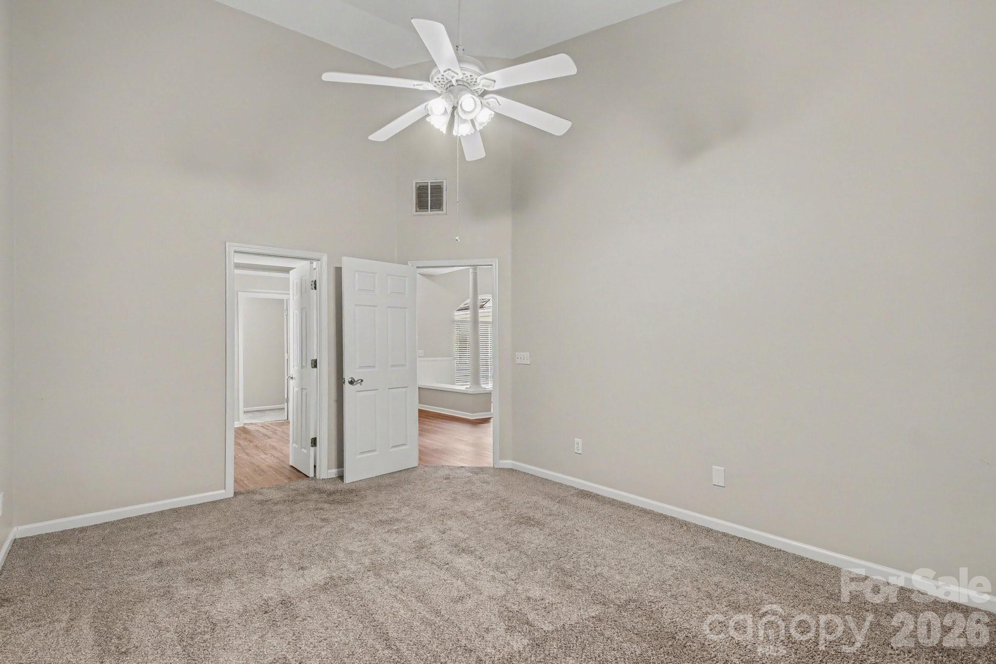 16130 Amber Field Drive Property Photo 13