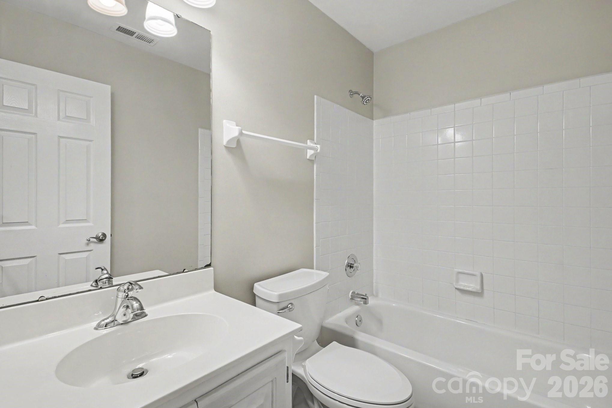 16130 Amber Field Drive Property Photo 19