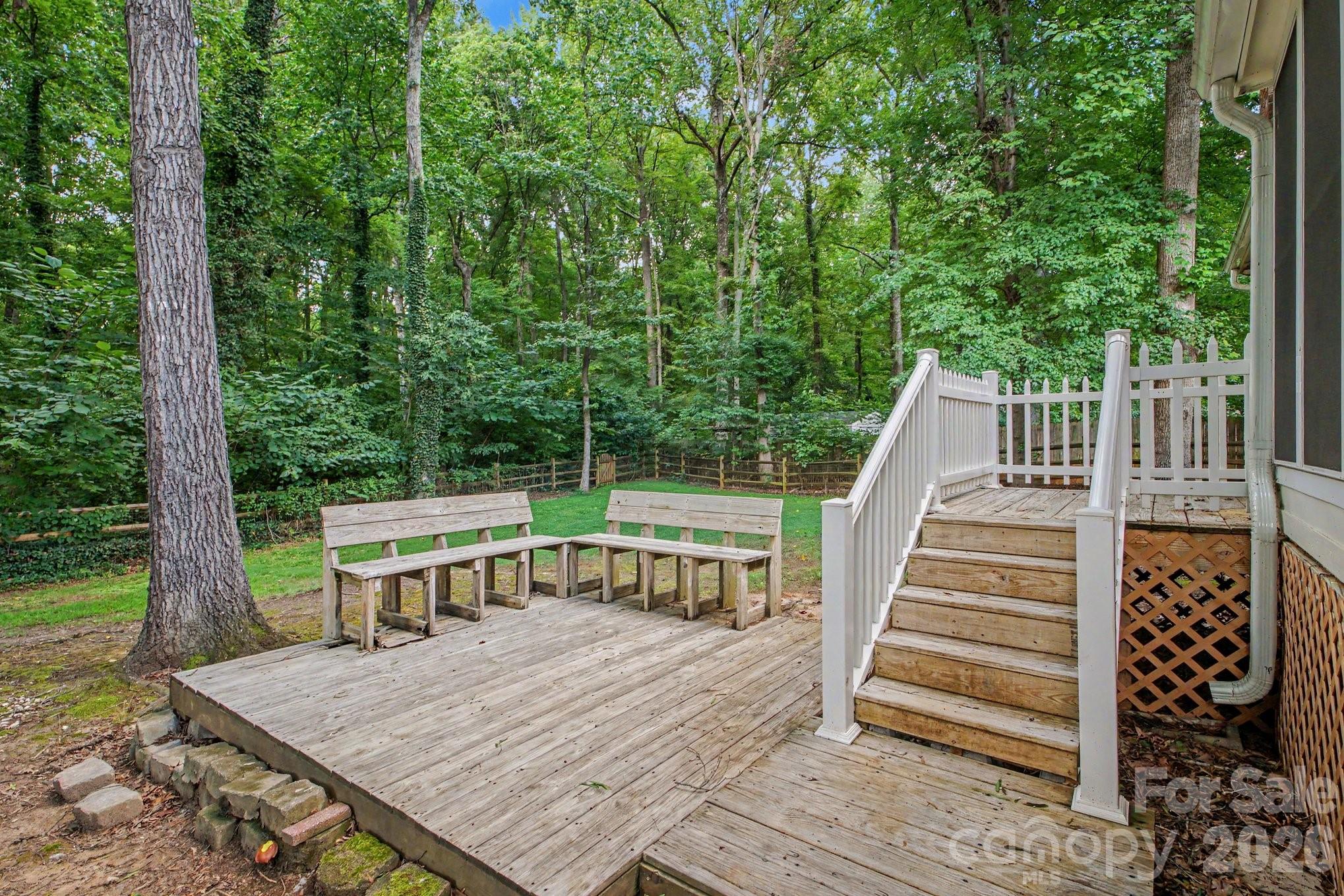 16130 Amber Field Drive Property Photo 23