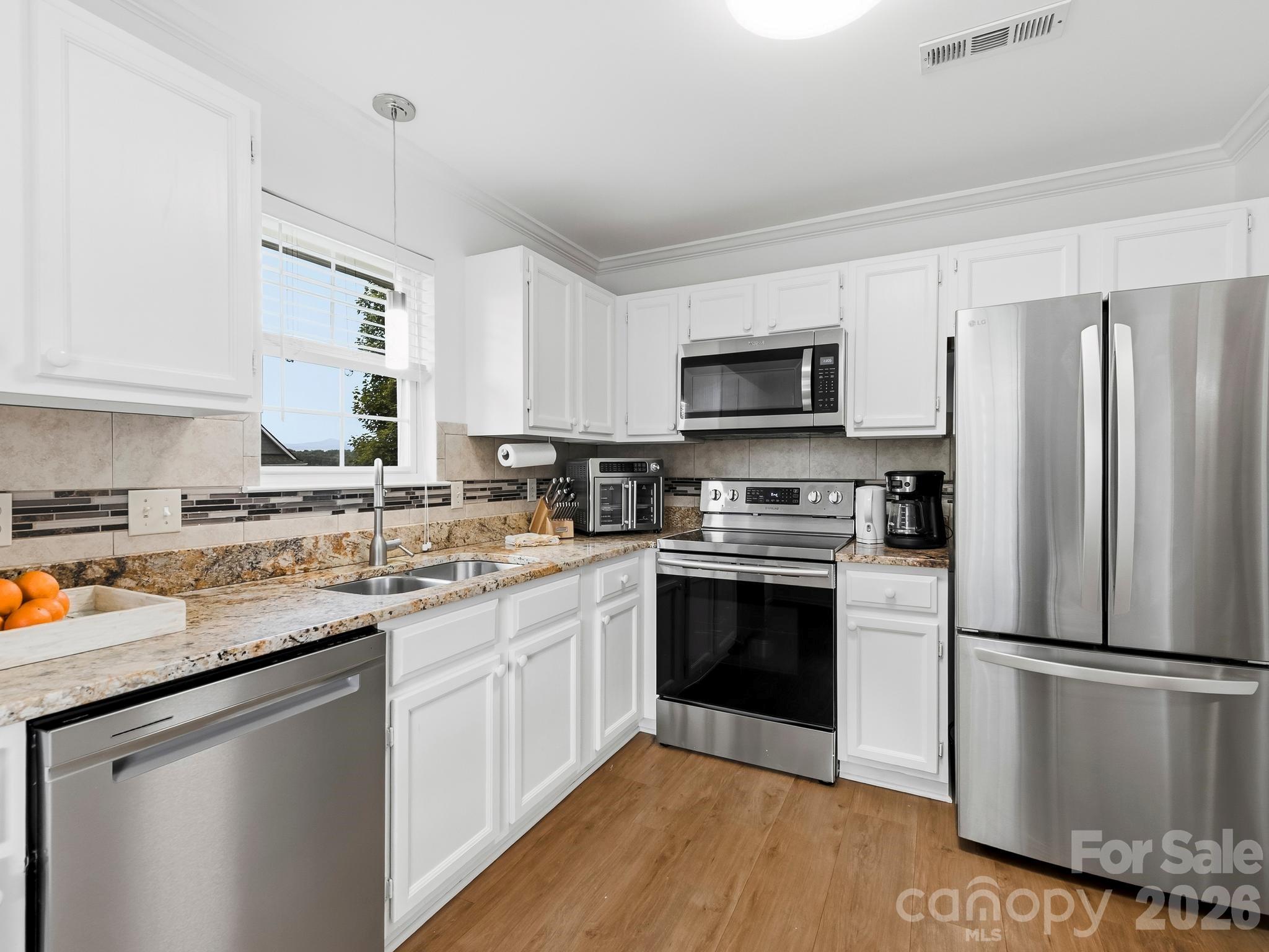 4402 Marble Way Property Photo 12
