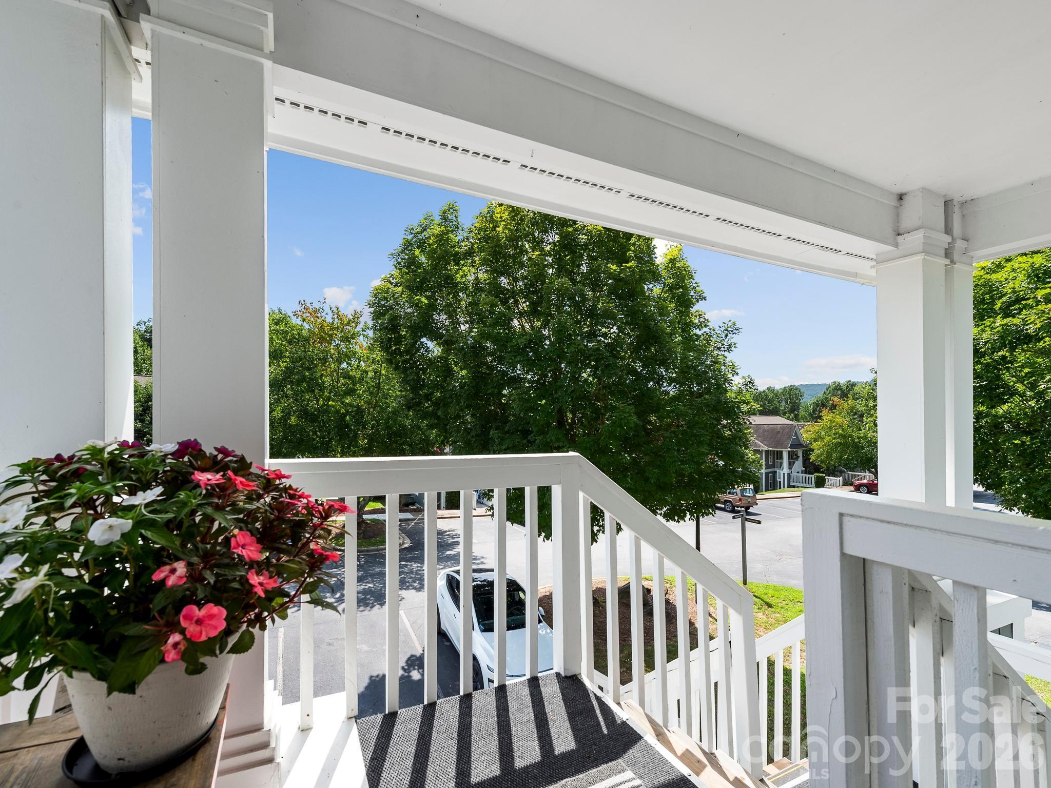 4402 Marble Way Property Photo 28