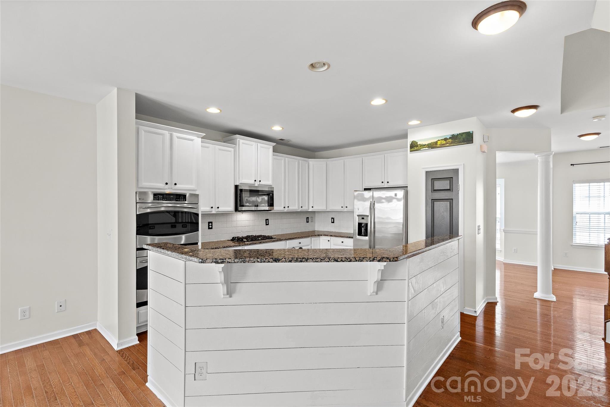 7600 Turley Ridge Lane Property Photo 6