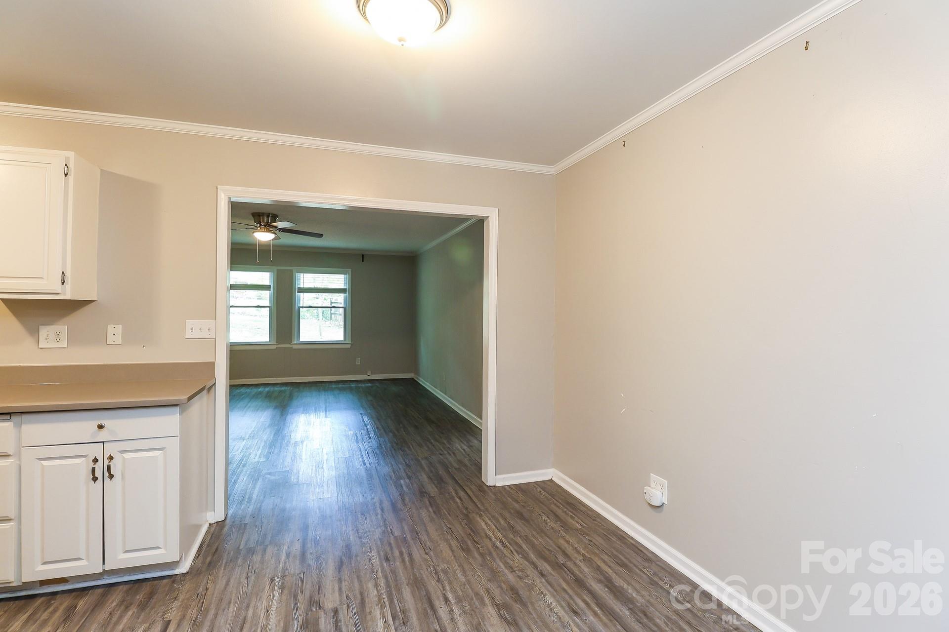 6424 Springfield Drive Property Photo 5