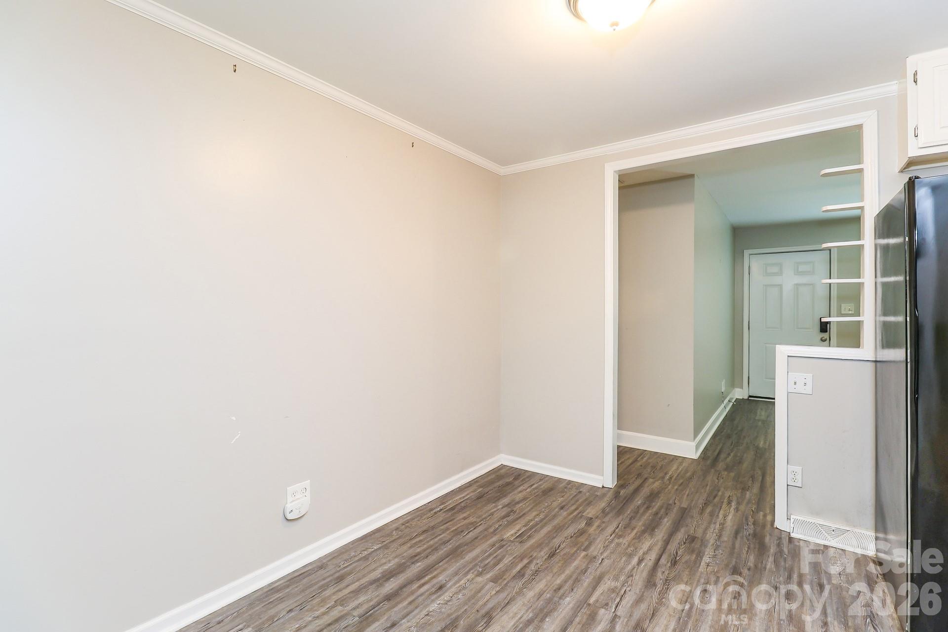 6424 Springfield Drive Property Photo 6