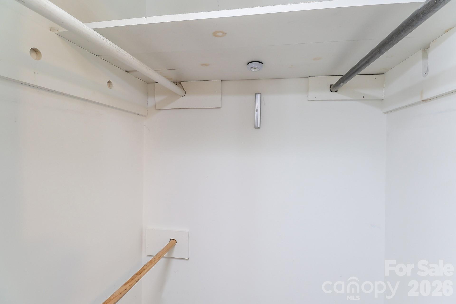6424 Springfield Drive Property Photo 12