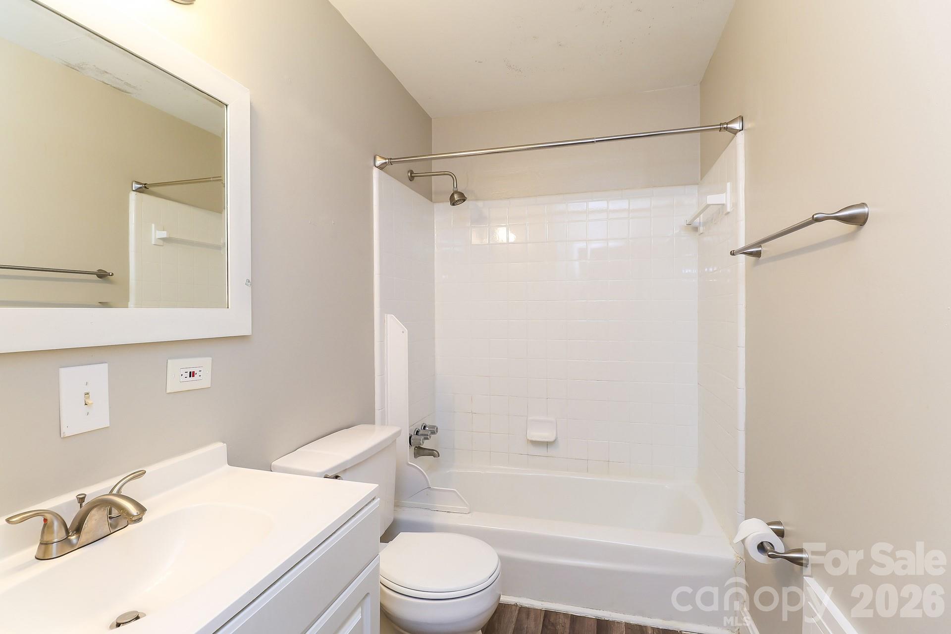 6424 Springfield Drive Property Photo 16
