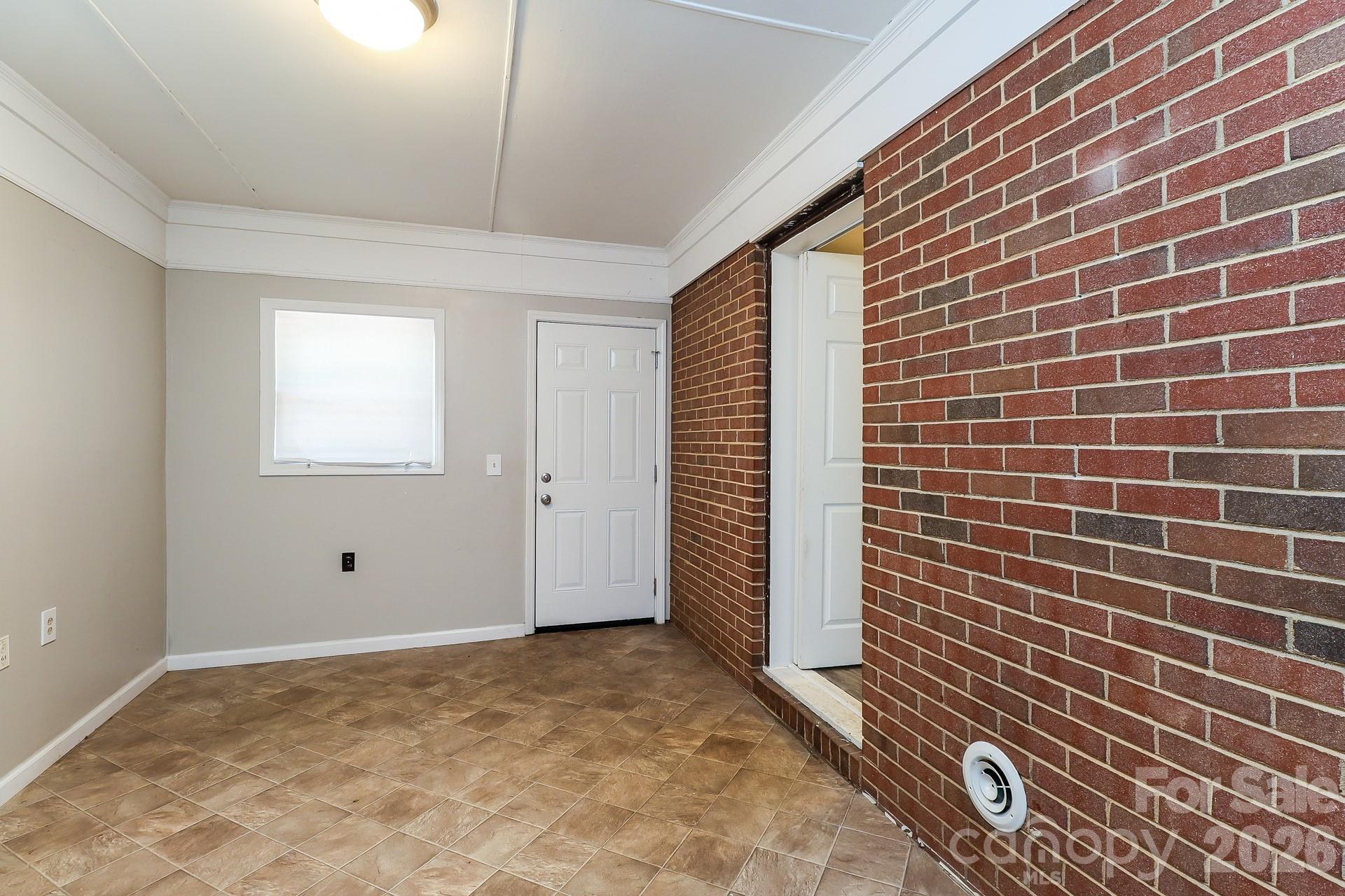 6424 Springfield Drive Property Photo 18