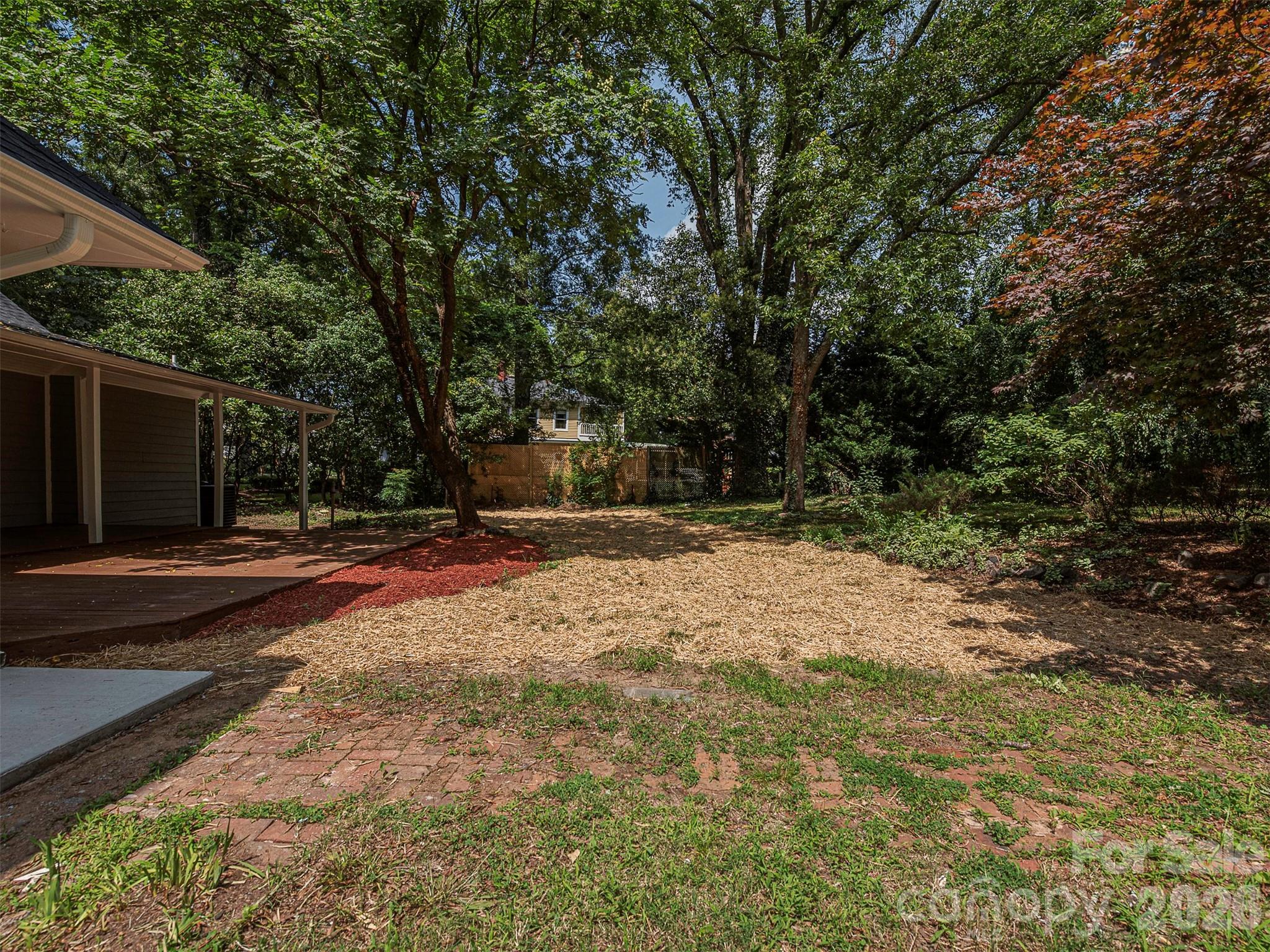 234 S Academy Street Property Photo 44
