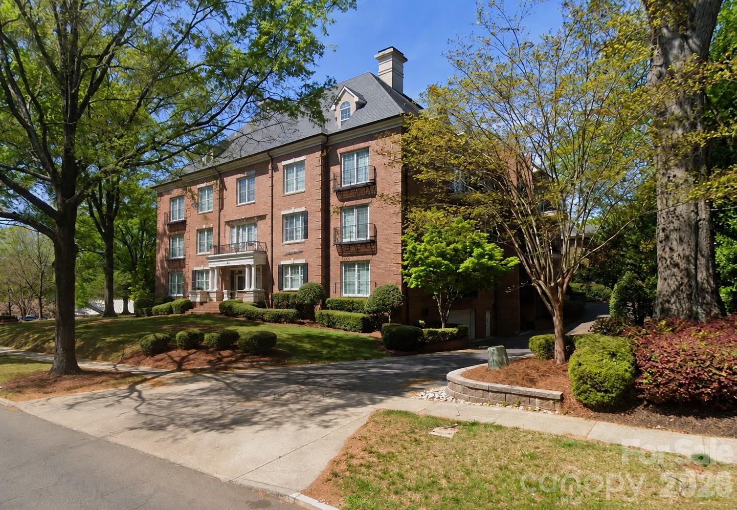 974 Queens Road Property Photo 1