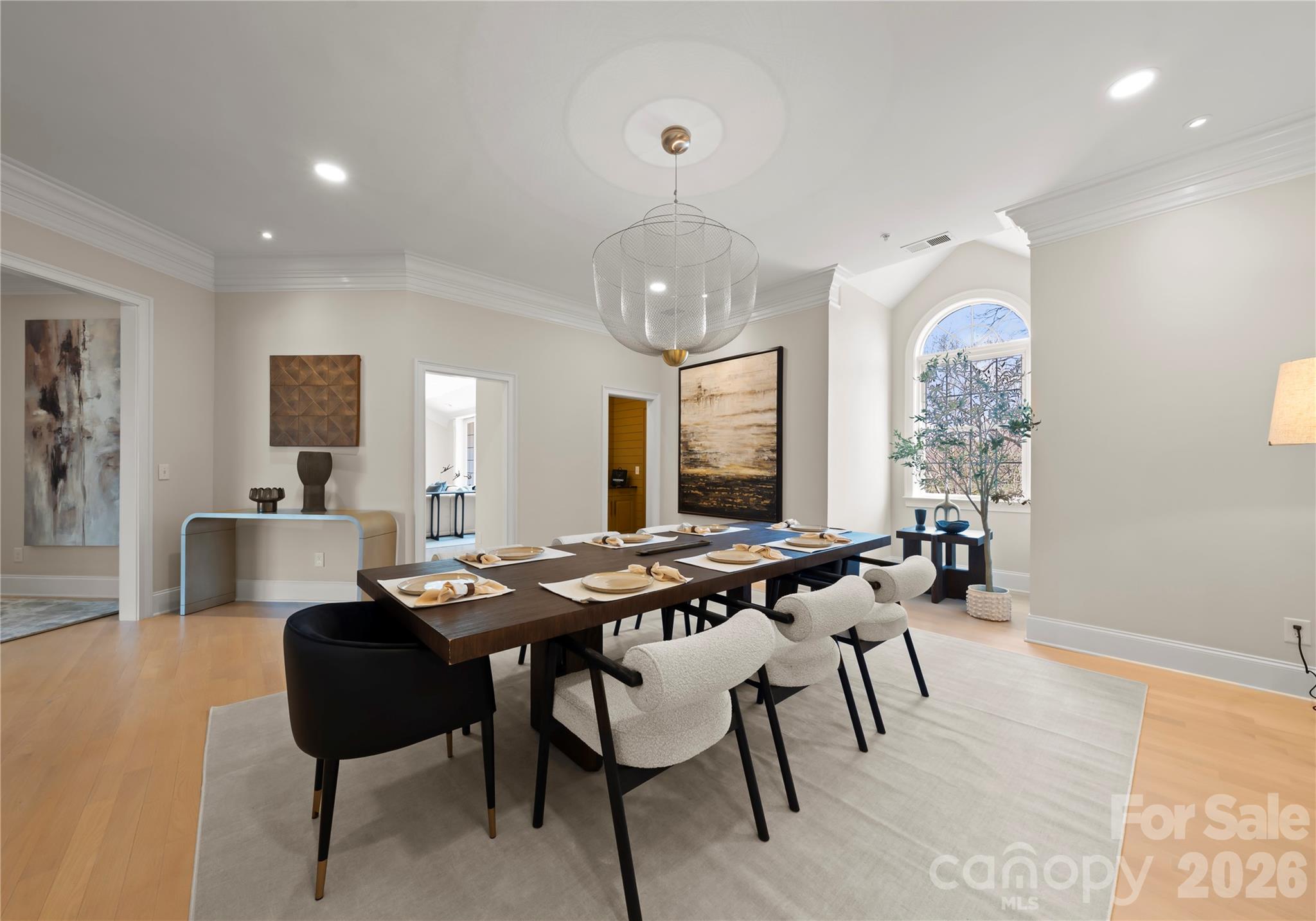 974 Queens Road Property Photo 11